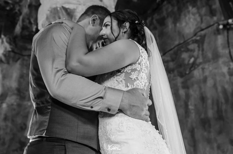 KIEX WED_STEPH + TYLER_054.jpg