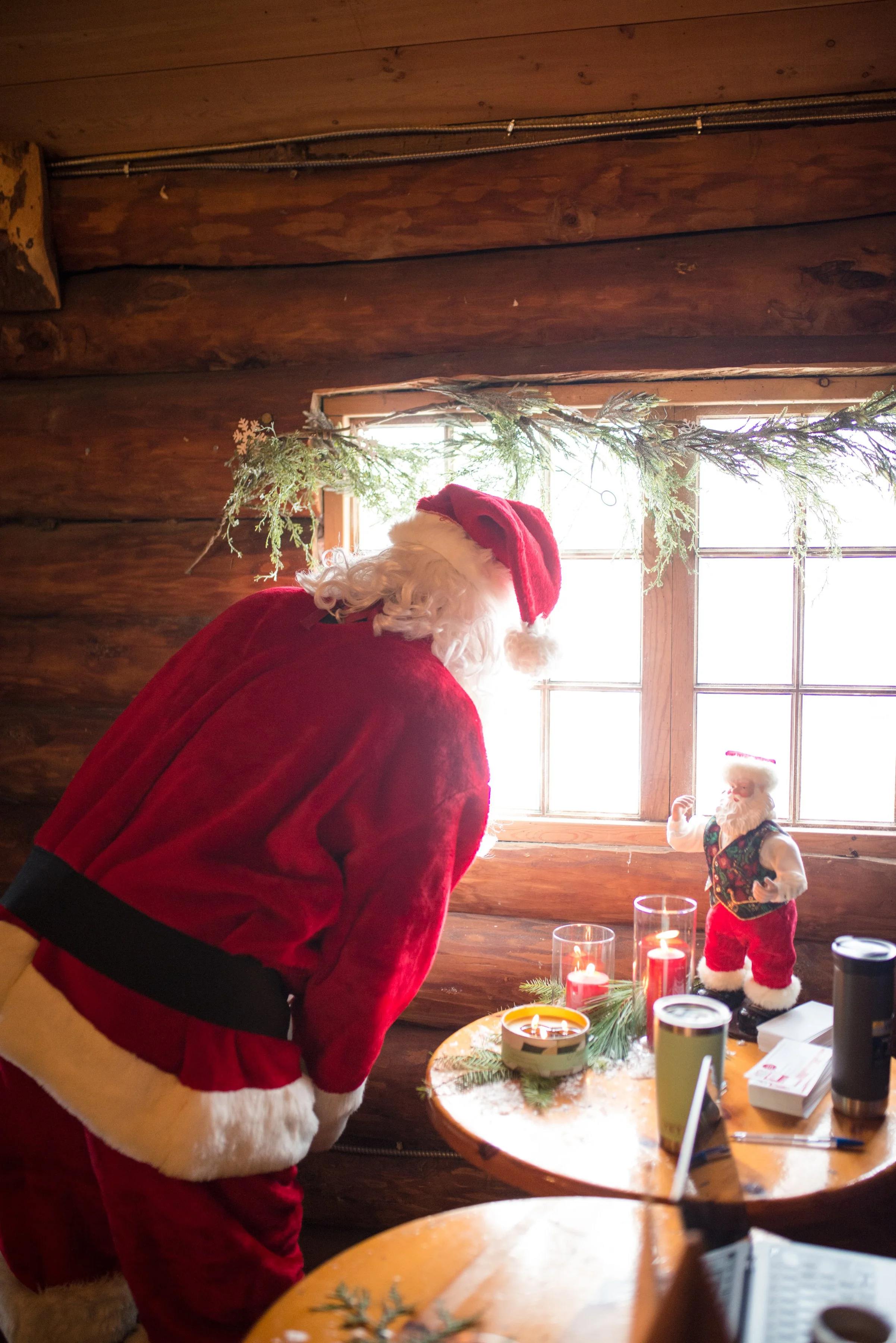 SANTA 2022_DECOR ETC 084.jpg