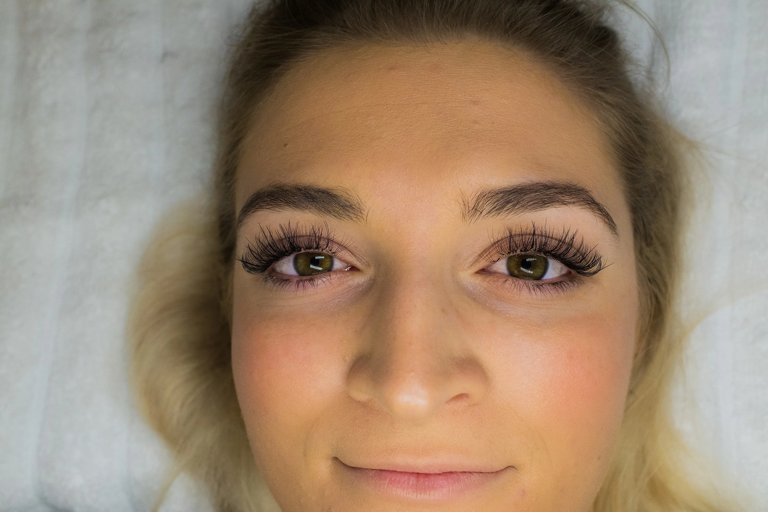 What Is It Like To Have Eyelash Extensions Lashtastique Review