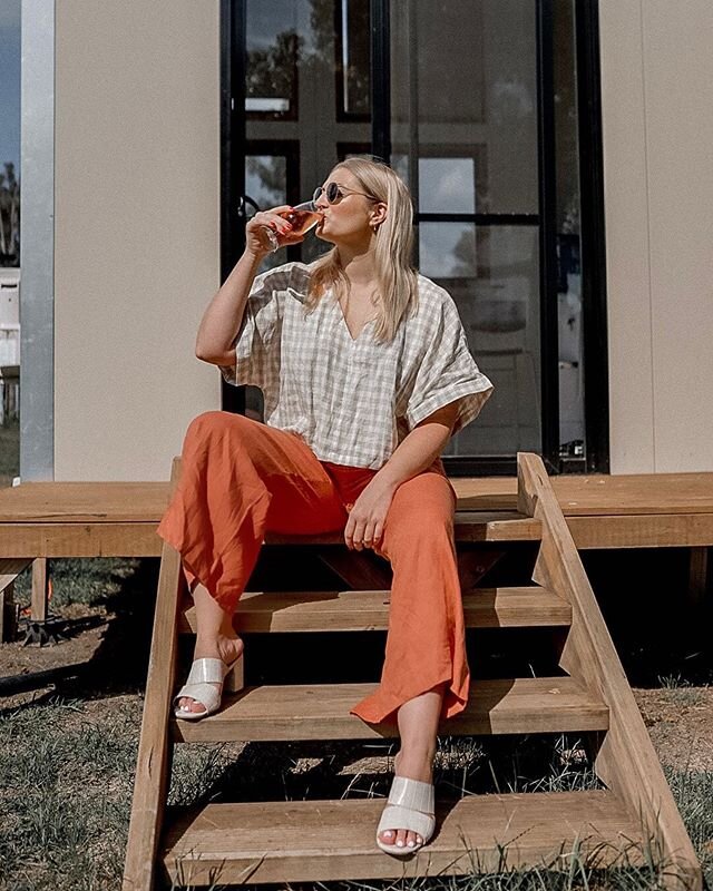 WHAT ARE YOUR FAVE WINE BRANDS&hellip; I need to know! 🍷 There is honestly nothing I love more than a beautiful glass of wine, and lately I&rsquo;ve been making a really conscious effort to support Australian winemakers and try different brands.⁣
⁣
