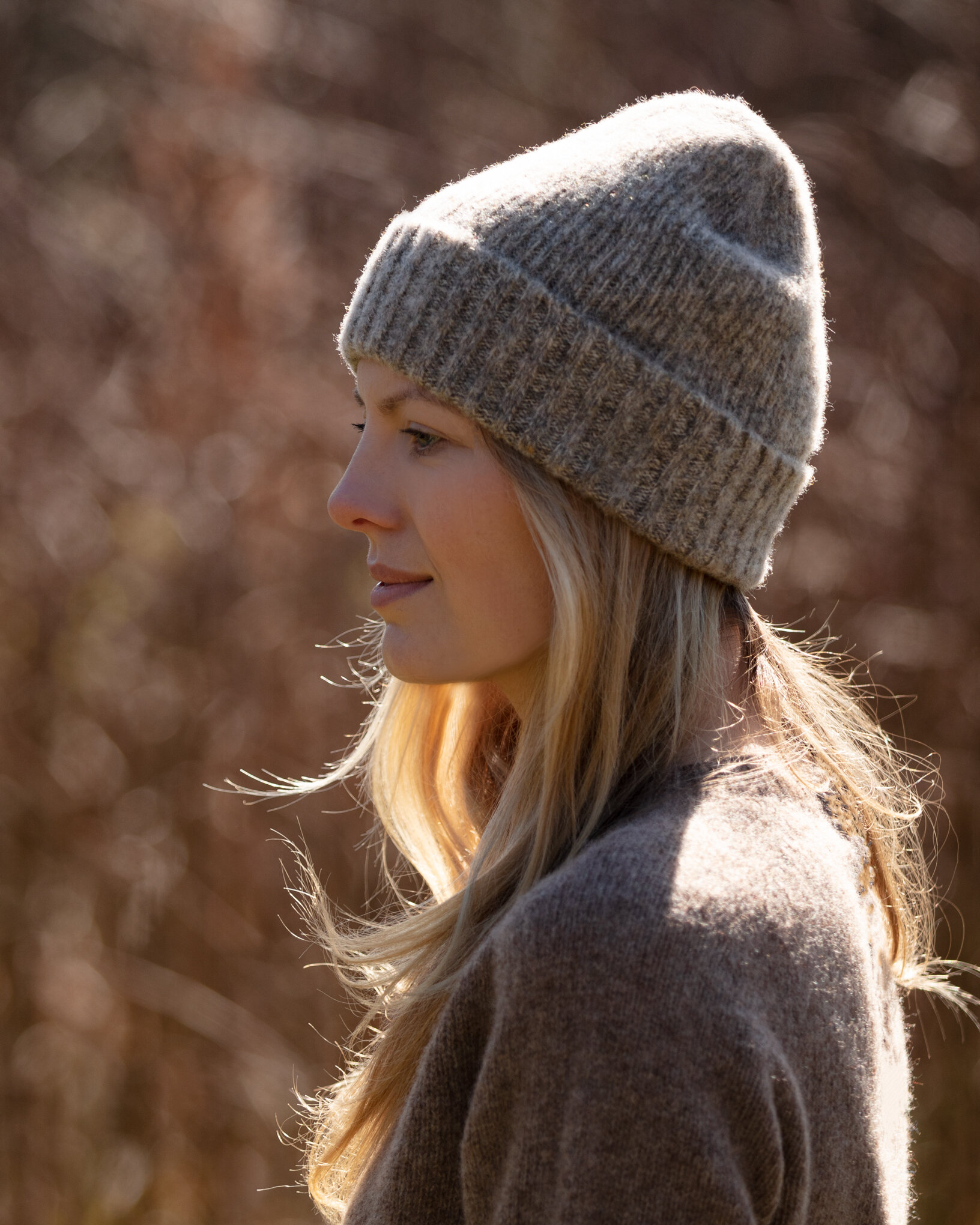 An image of Bosie Brushed Shetland Wool Beanie Hat - Mushroom Brown