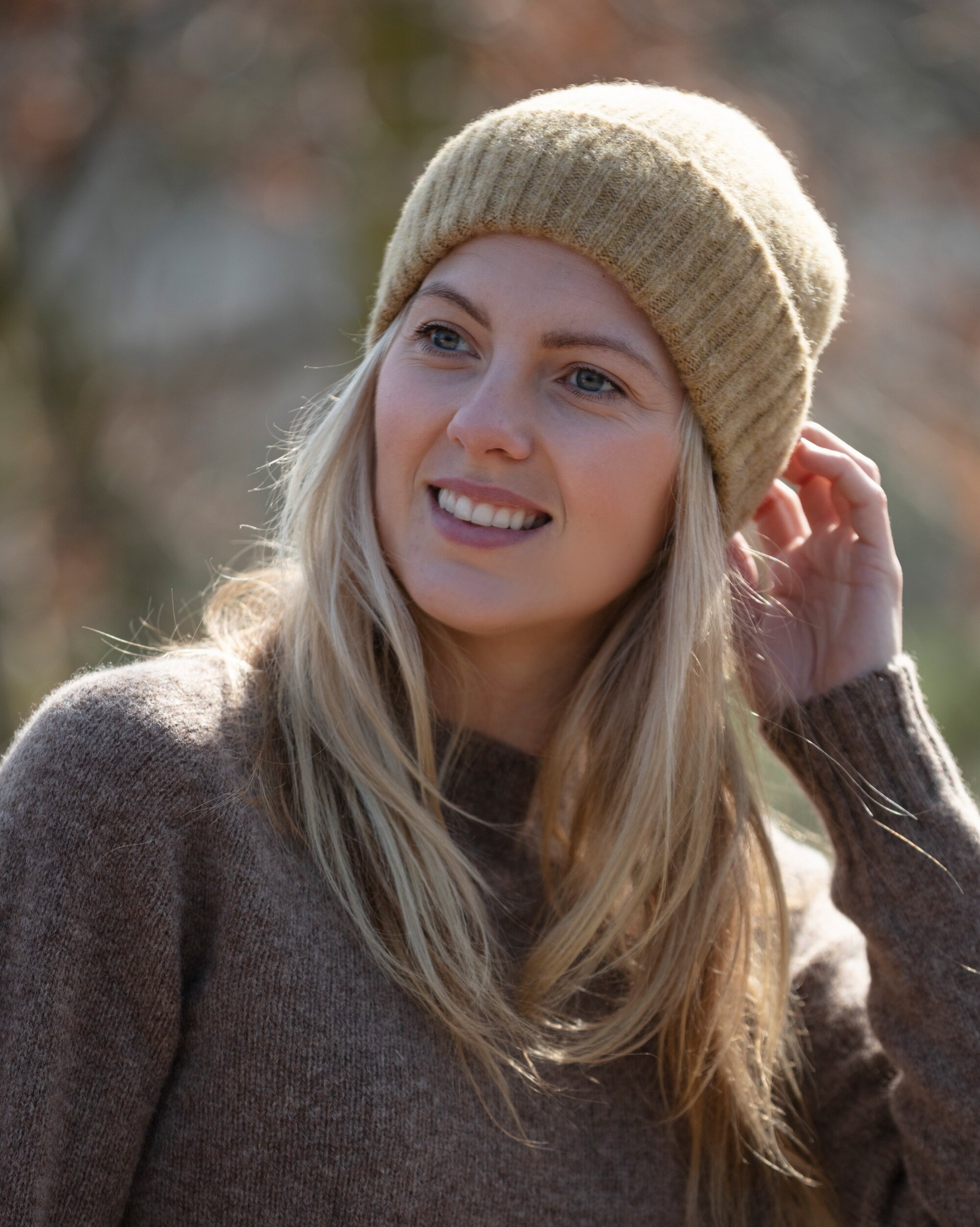 An image of Bosie Brushed Shetland Wool Beanie Hat - Autumn Crisp