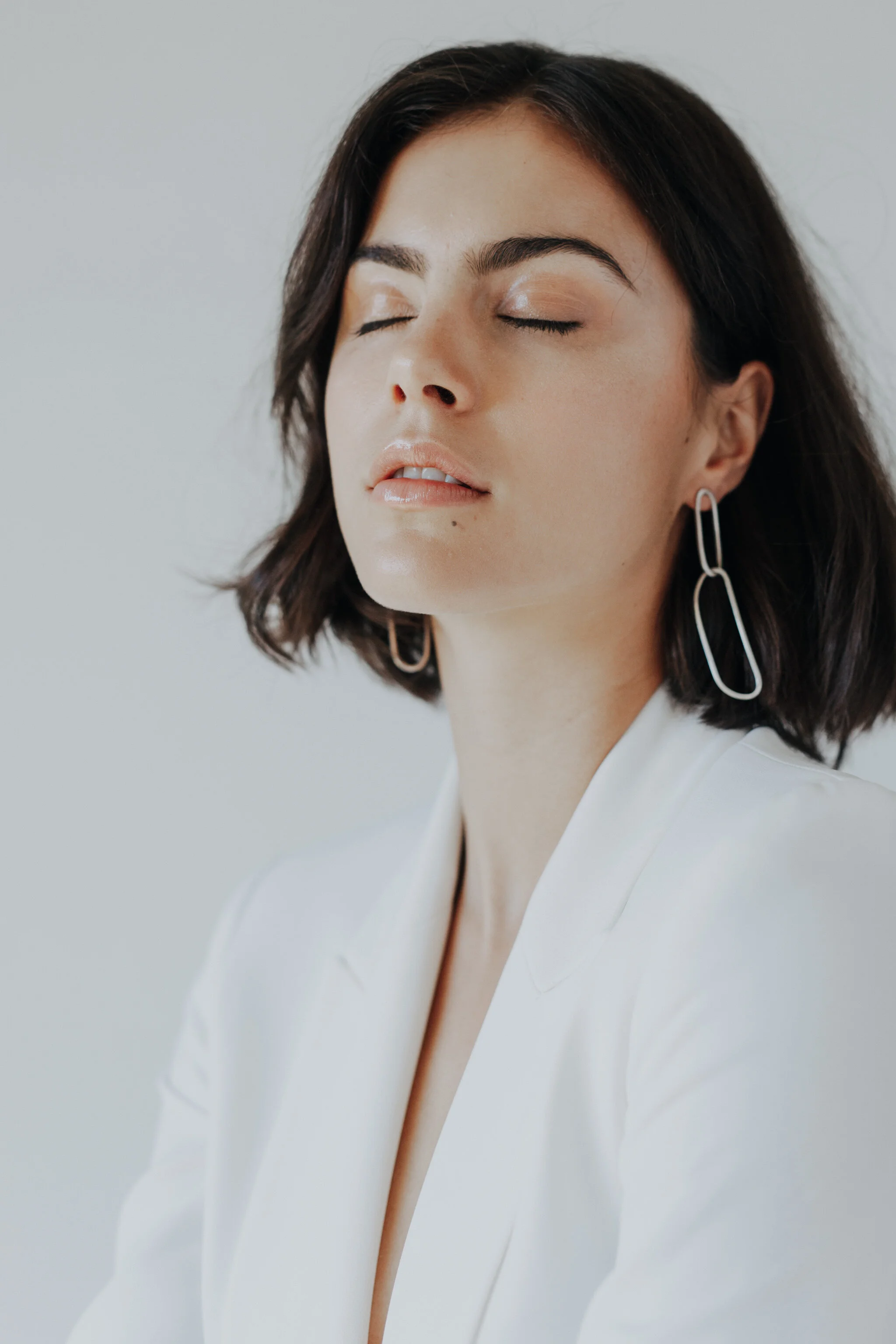 Glass Lightroom Preset Cool Minimalism Straight No Chaser Presets_-63.jpg