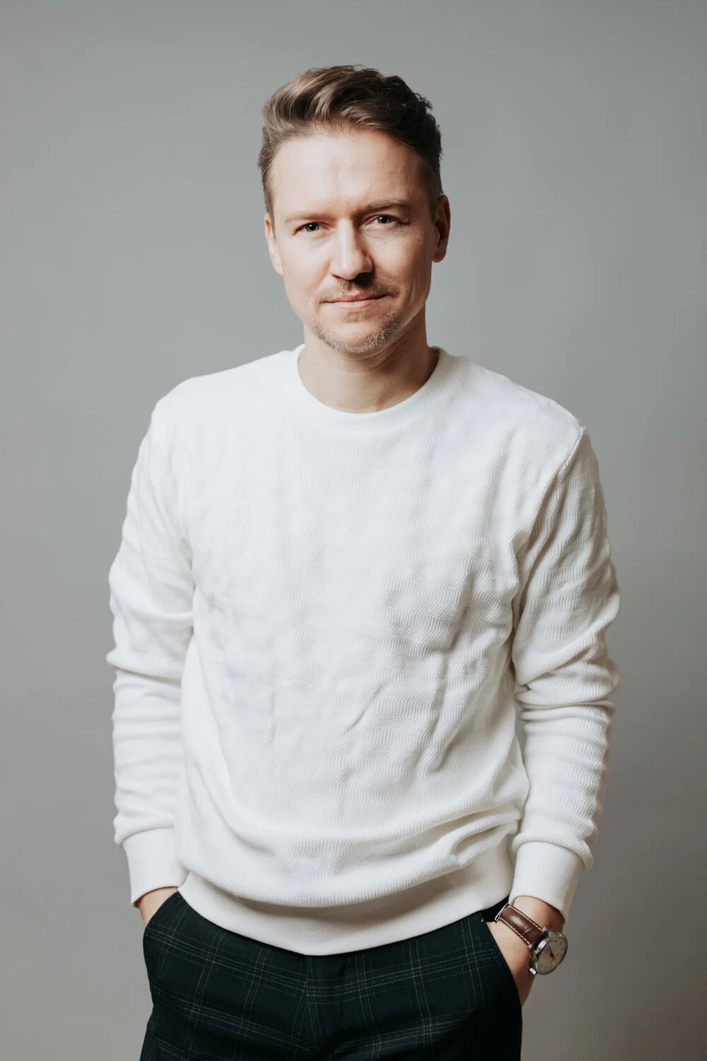 Studioheadshot1lightroompreset.jpg