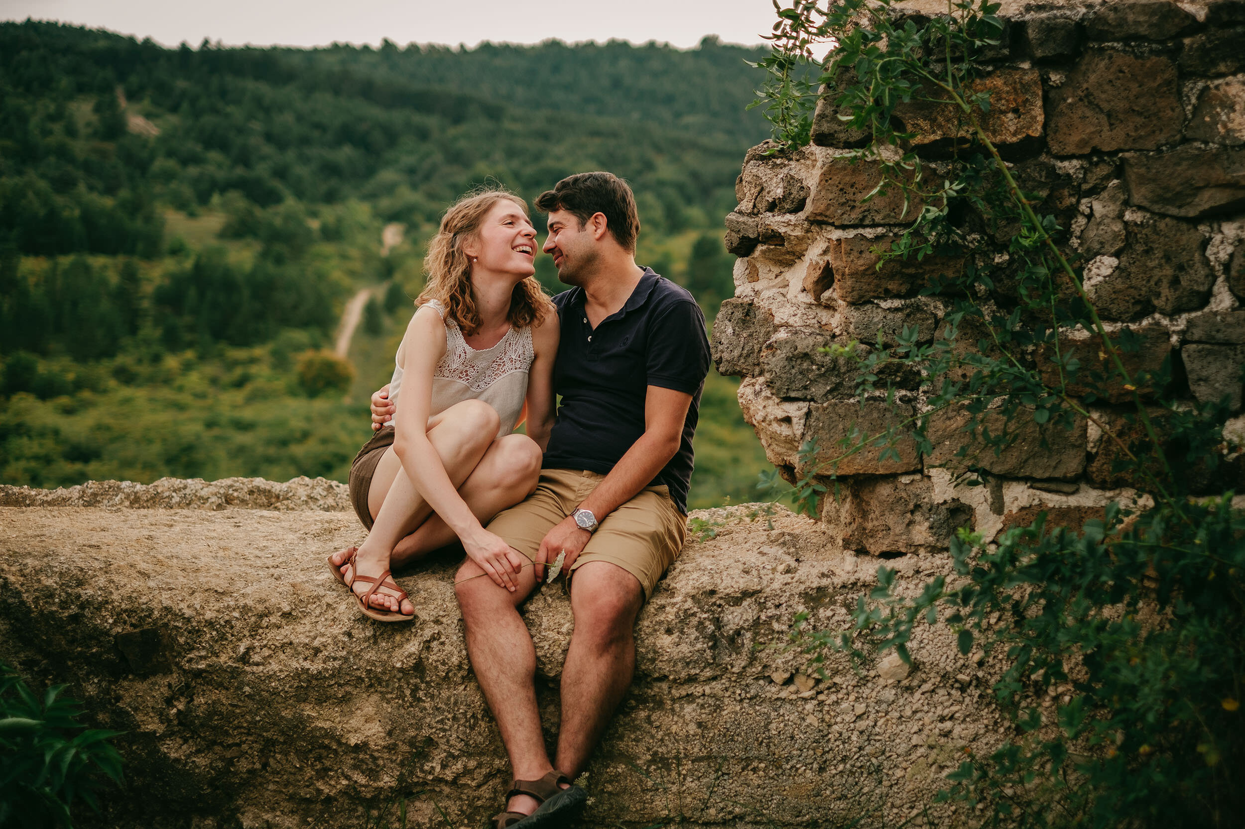 Jegyesfotózás a pilisborosjenői Egri vár másolatánál (by Humans in Love)