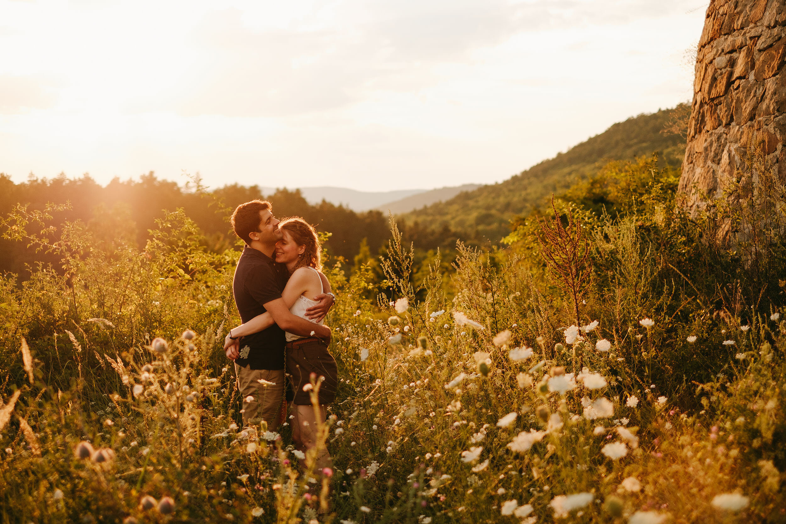 Jegyesfotózás a pilisborosjenői Egri vár másolatánál (by Humans in Love)