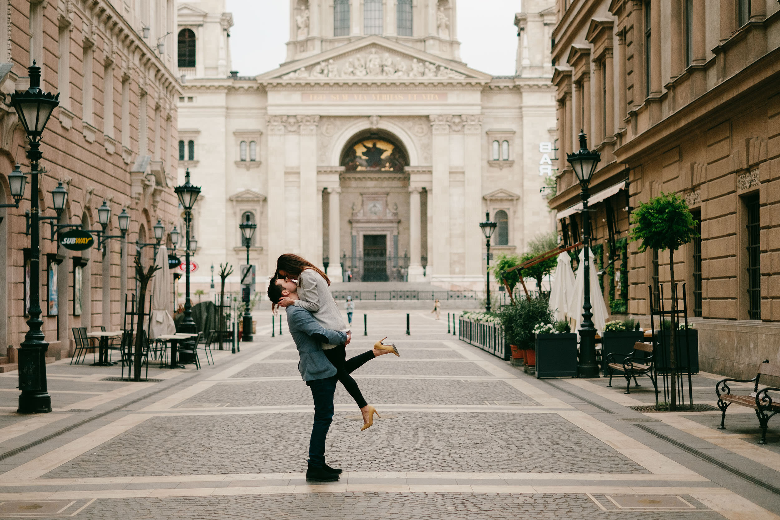 Jegyesfotózás (engagement session, e-session) a budapesti Szent István Bazilikánál