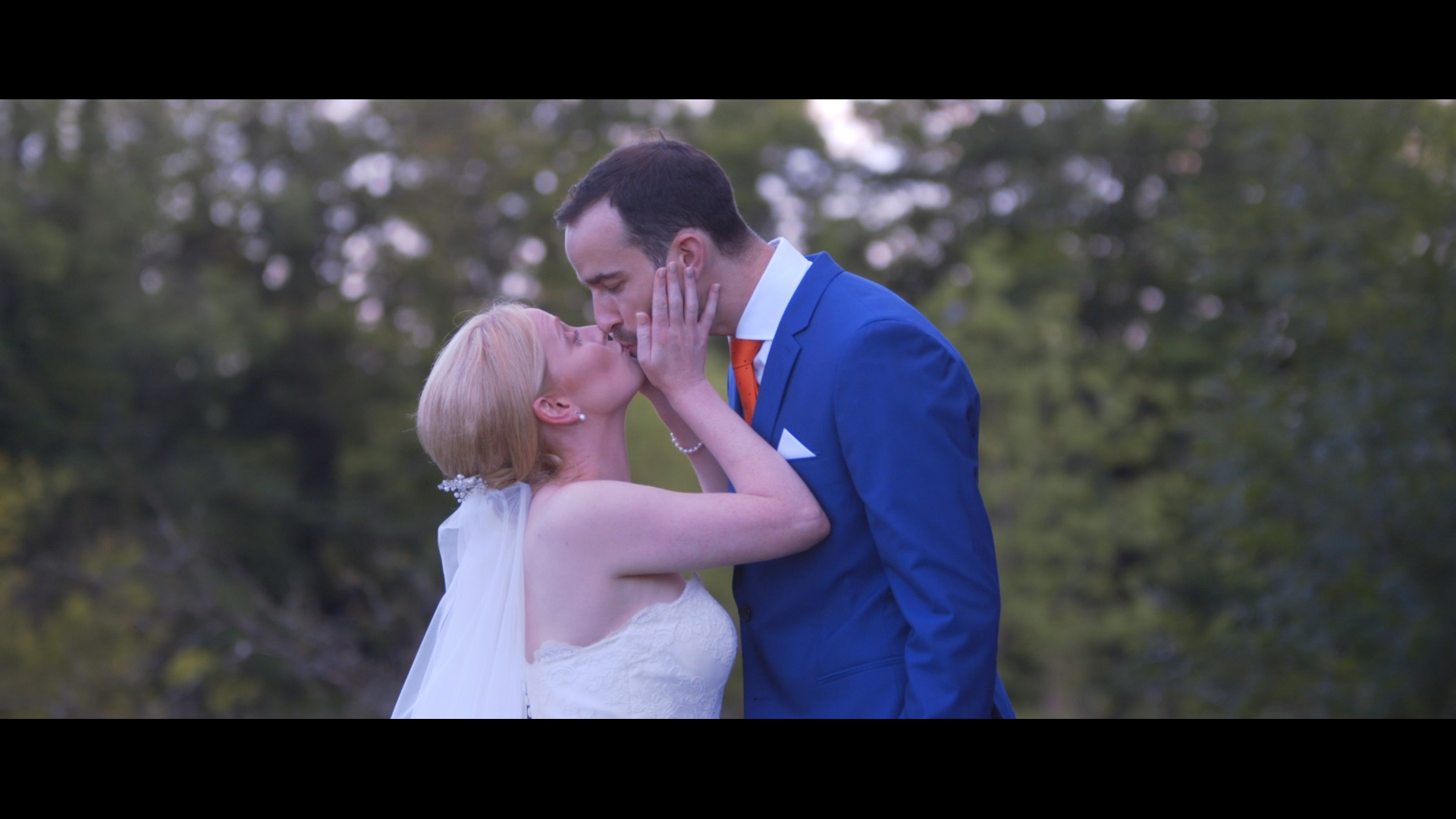 anna kiss still.jpg