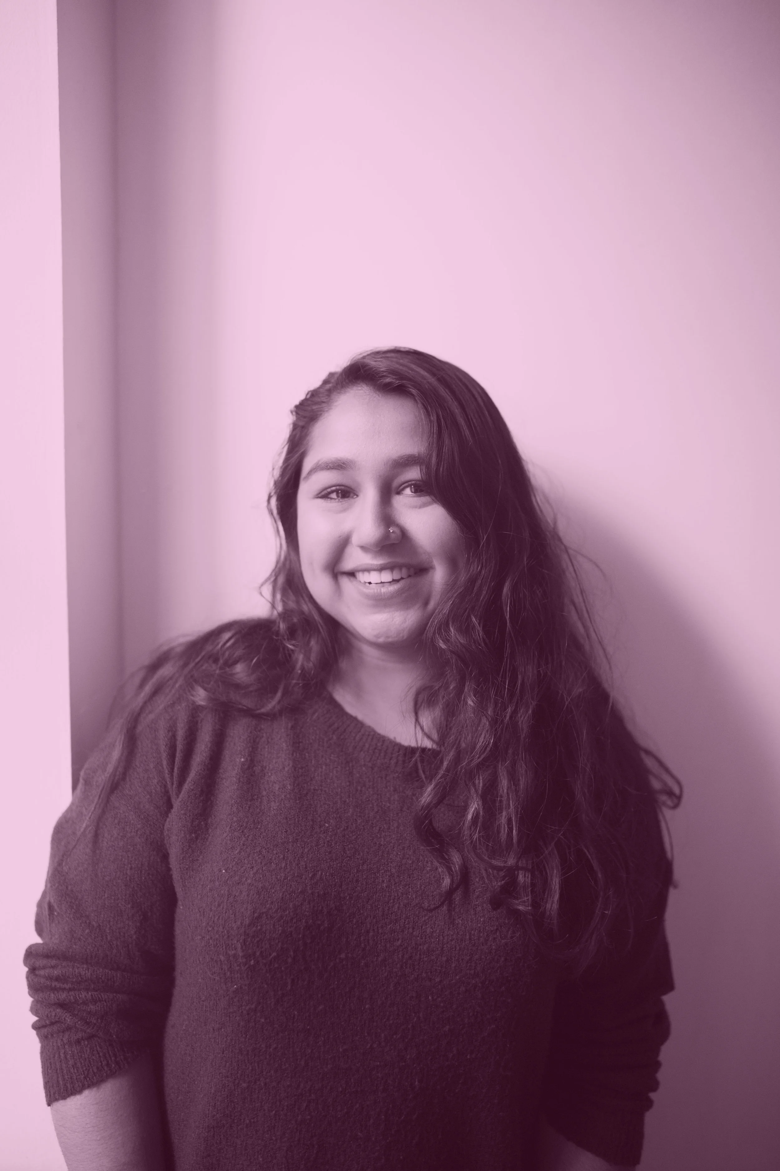 Angie Keswani, Creative Director Angie is a third year student pursuing a joint honours degree in International Relations and Philosophy. She has a longstanding interest in photography and design, and expresses this interest through facilitating and executing creative photoshoots around St Andrews. To get involved or to voice ideas, feel free to email her at lk50@st-andrews.ac.uk .
