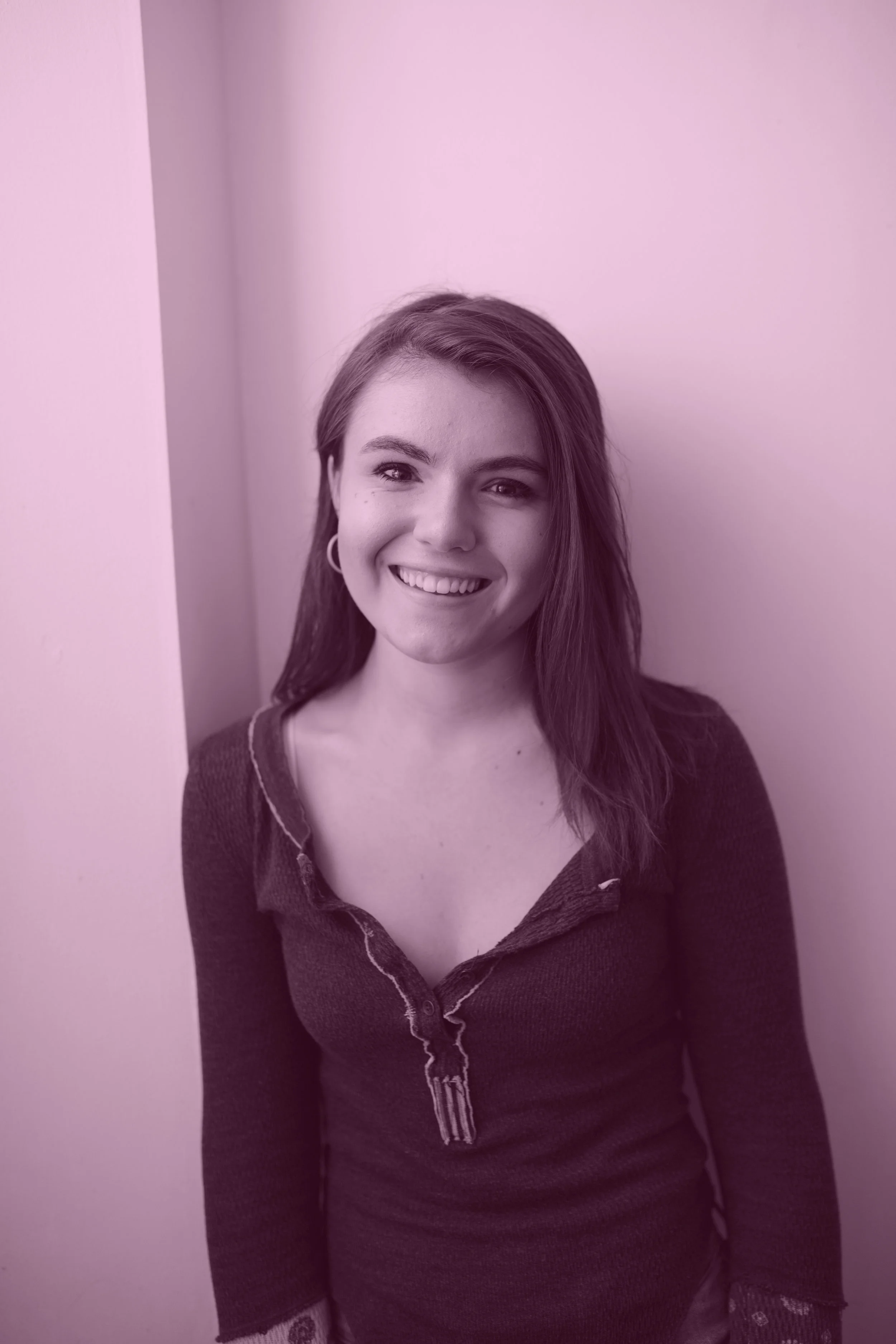 Paige Meintzer, Arts & Culture Paige is a third year, and co-Arts and Culture Sub-Editor of ST.ART Magazine. Her passion for travel and exploring cultures outside of the United States in their greatest depth has landed her as a student of English and Modern History at the University of St. Andrews. Her motivation for joining ST.ART is rooted in her passion for art in both its creation and exhibition, as influenced by her studies of history and literature, as well as her own production of art in a variety of visual forms. Before taking on this role, Paige studied art extensively through courses in documentary photography, photo design, painting and drawing prior to university. She takes particular interest in historical art movements and their reflection of contemporary social change. If you’re interested in writing for the Arts and Culture section, drop Paige an email at pem2@st-andrews.ac.uk .
