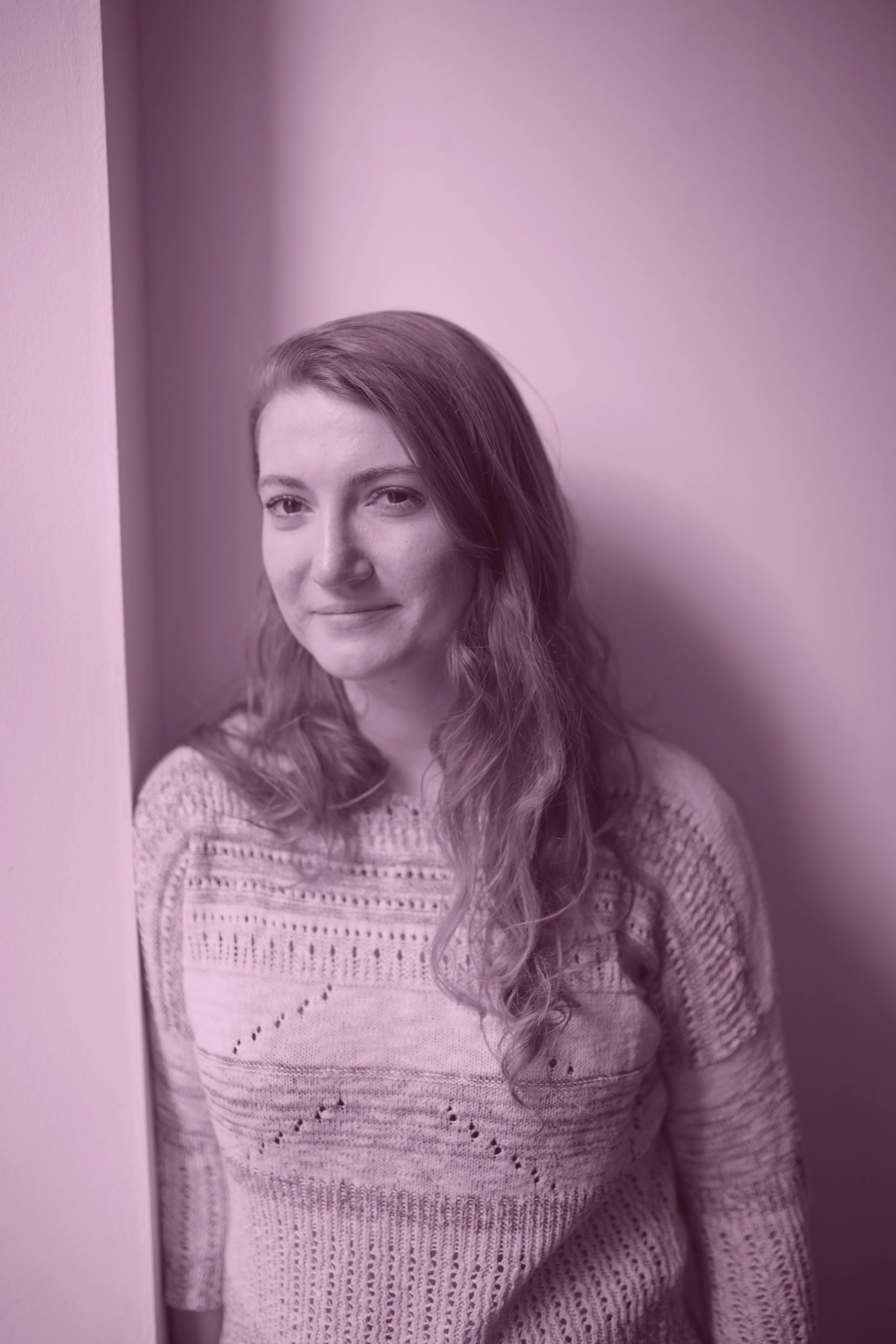 Eva McNabney, Creative Writing Eva is a fourth year Baltimore native who somehow found herself studying English and Philosophy in Scotland. Her motivation for joining ST.ART as the creative writing co-subeditor this year is largely rooted in a desire to be involved with writing in a community, rather than purely academic, context. She anxiously awaits reading submissions from different corners of the St Andrews bubble. Any questions, comments, or potential affinities for Frida Kahlo can be sent to her at esm4@st-andrews.ac.uk .