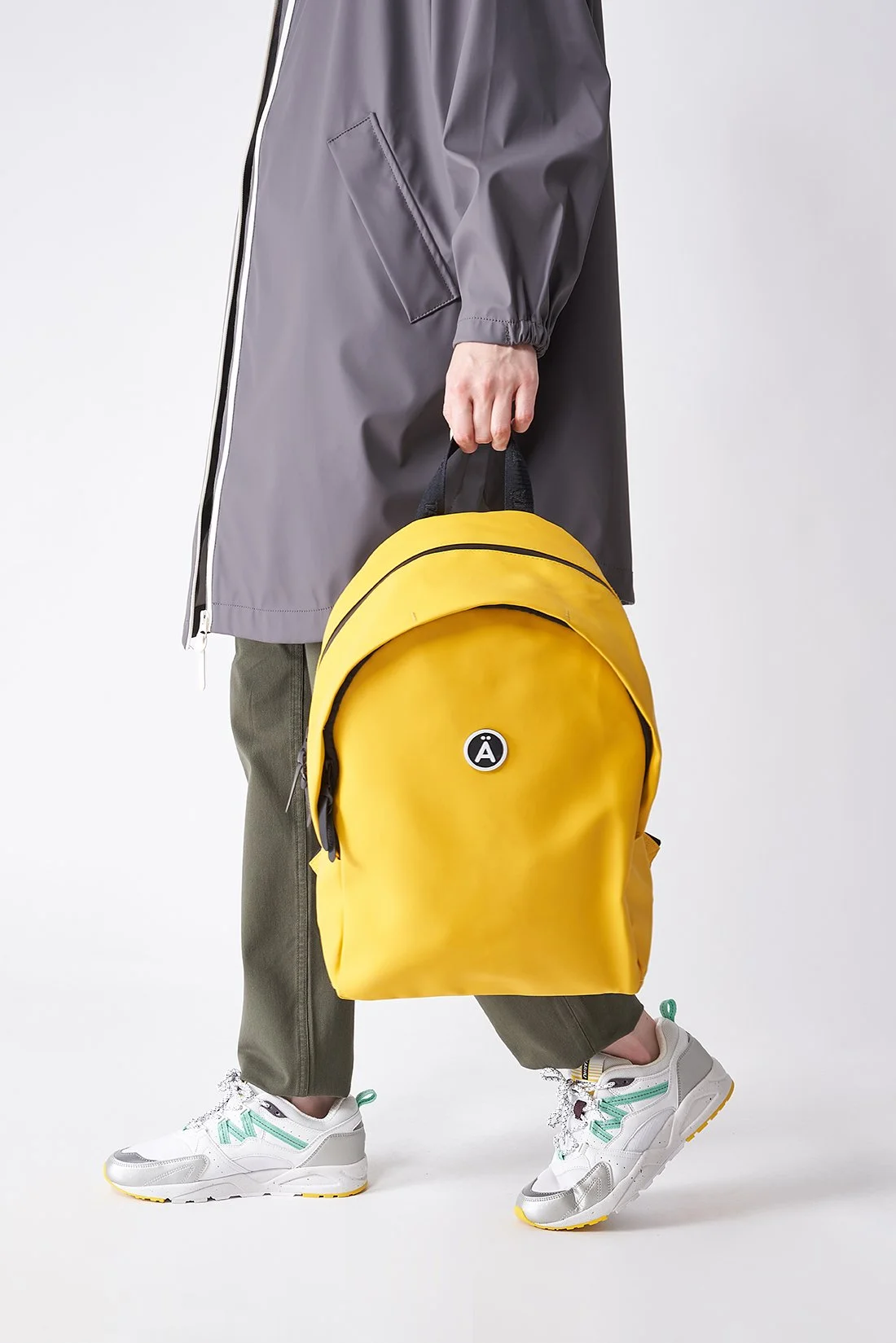 T1008-HIMINN-LEMONCHROME-SS22-5.jpg