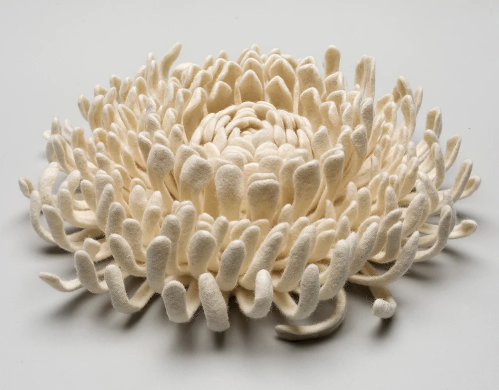 Ivory Bloom 11"
