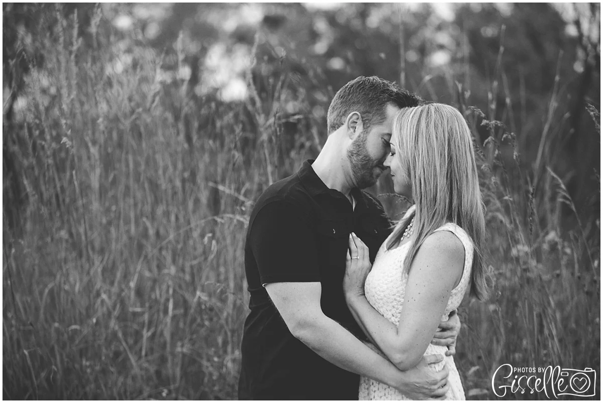 StCharles_Engagement_Photography_Leroy_oakes_0021.jpg