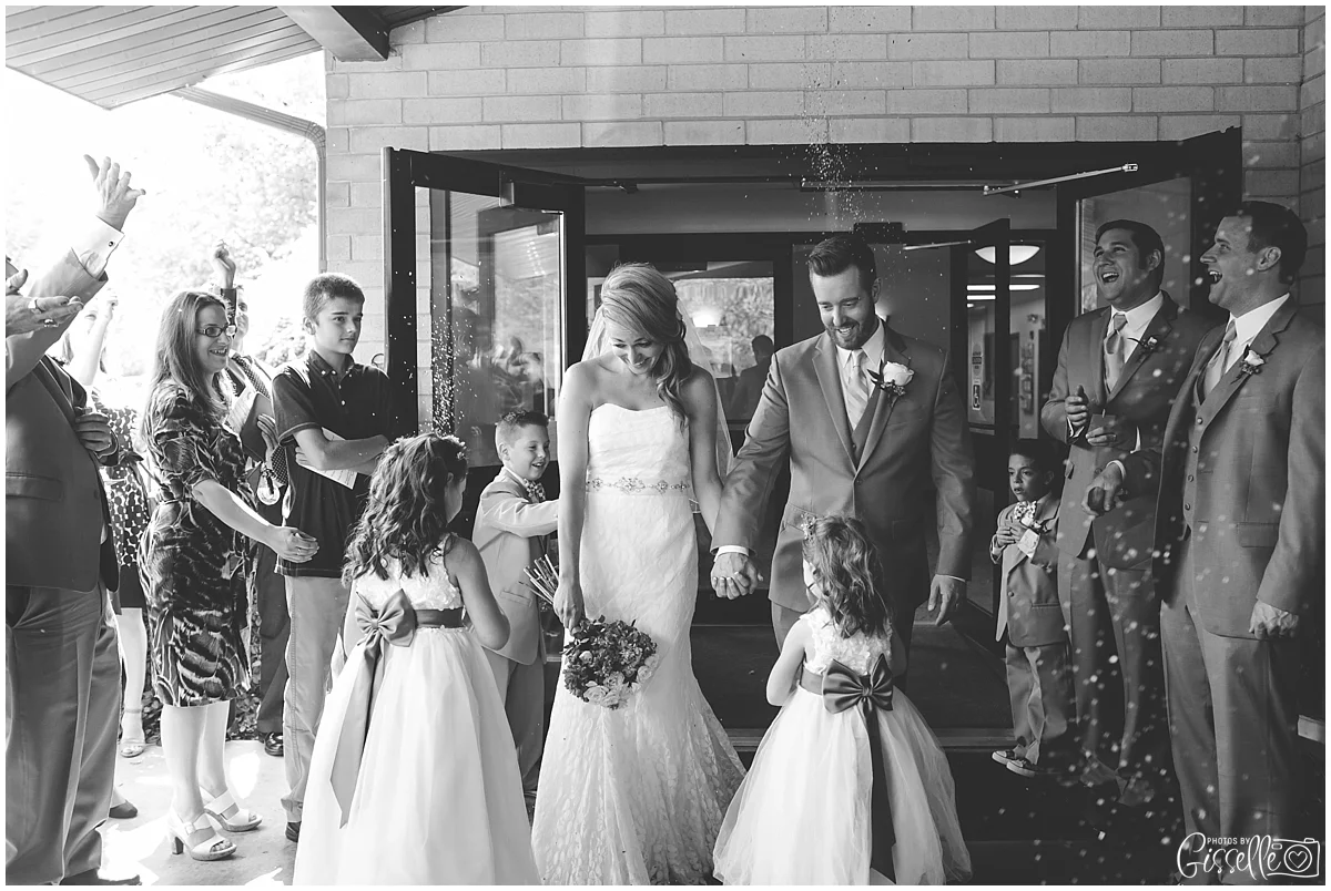 Cantigny_Park_Two_Brothers_Roundhouse_Wedding_0011.jpg