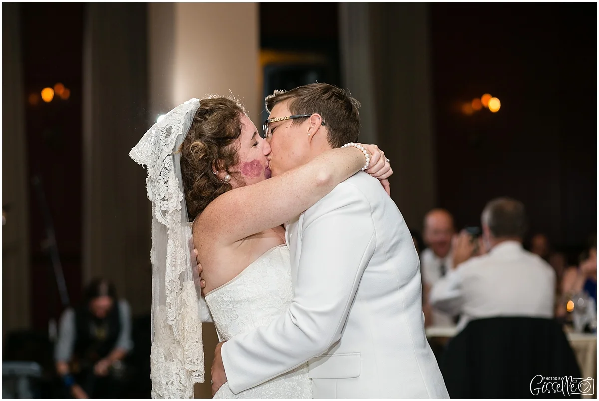 Newberry_Library_Wedding038.jpg