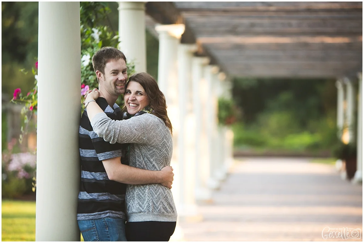 Cantigny-Park-Engagement-Photos_0008.jpg