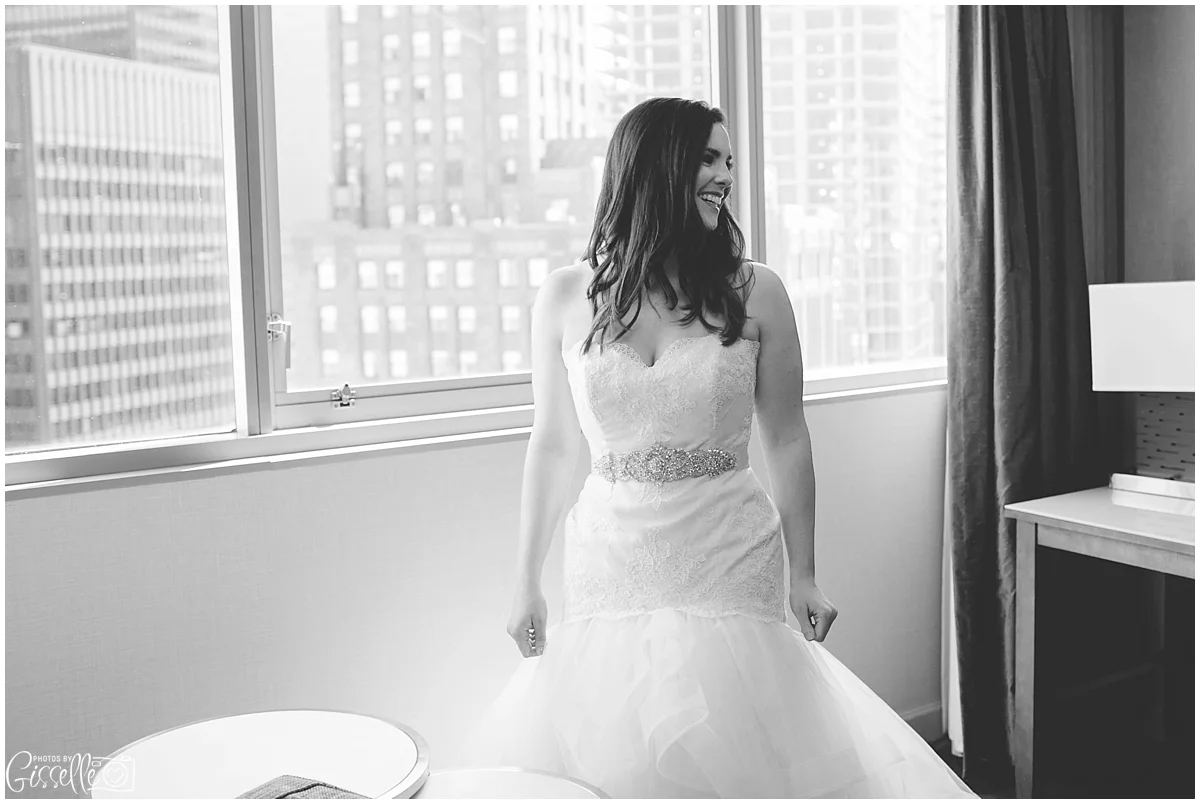 Grand-Wyndham-Chicago-Riverfront-Wedding004.jpg