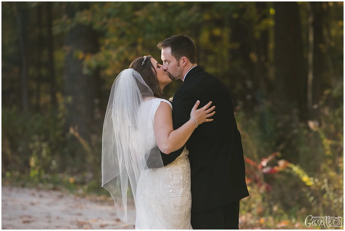 Fall-Chicagoland-Wedding_0015.jpg