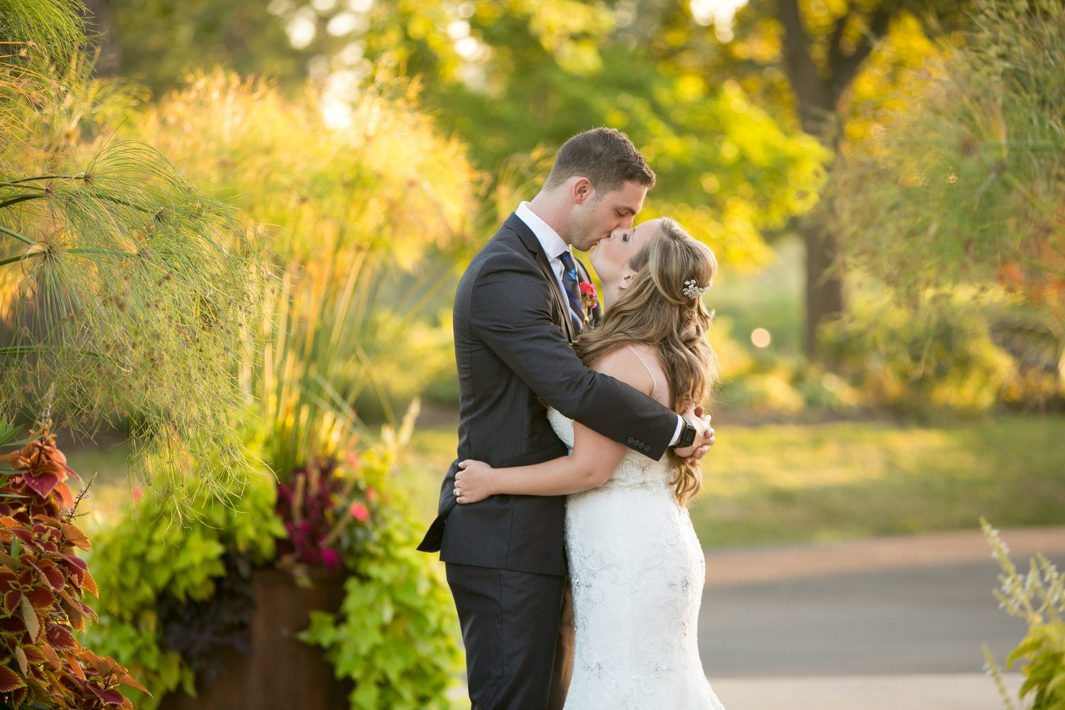 Erica & Scott | Chandler's Wedding | Schaumburg, IL  Photos by Gisselle