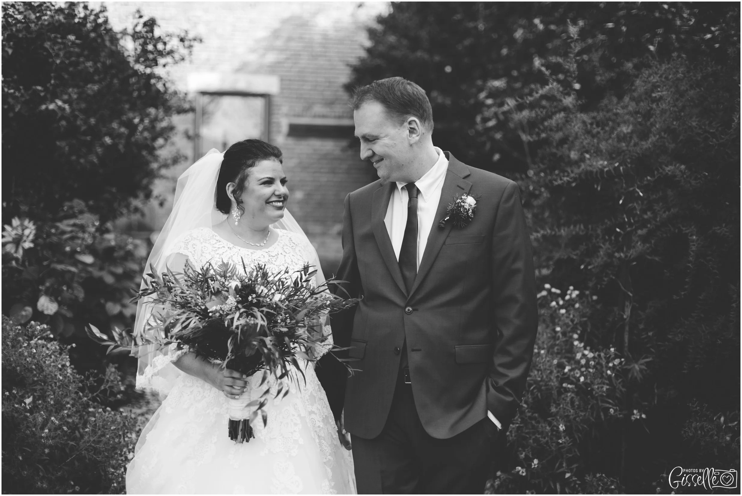 Blumen Gardens Wedding_0065.jpg
