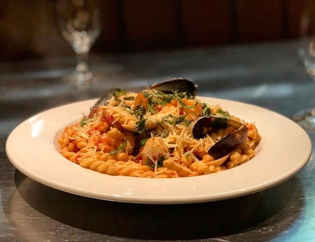 Warm up with a scrumptious bowl of Fruitti di Mare in @grandboulevard tonight 😍
