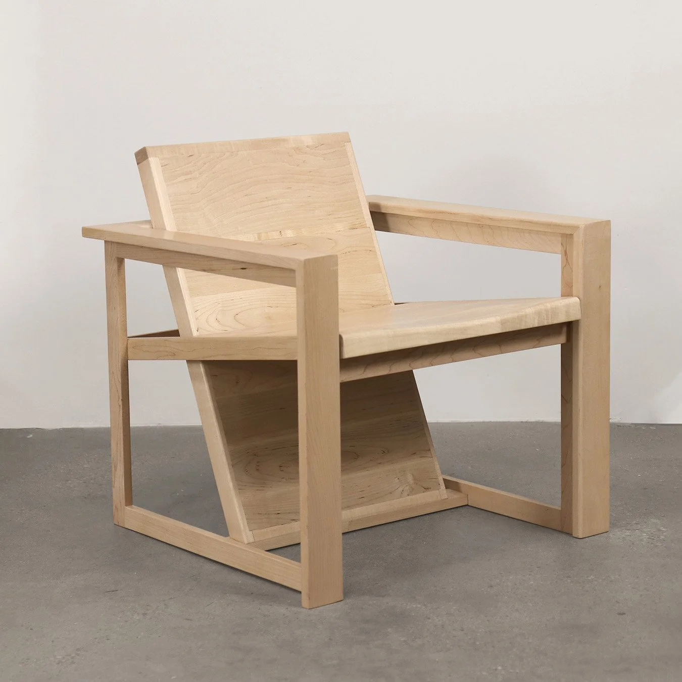 v2-Chair_three quarters_02_sm.jpg