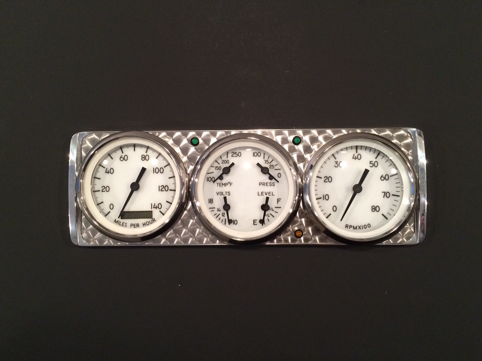 39C3 NVU 40w.jpg