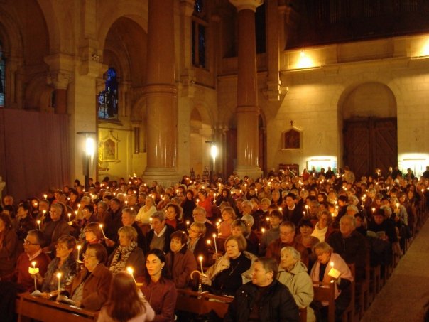 Christmas candlelight service in Aix en Provence