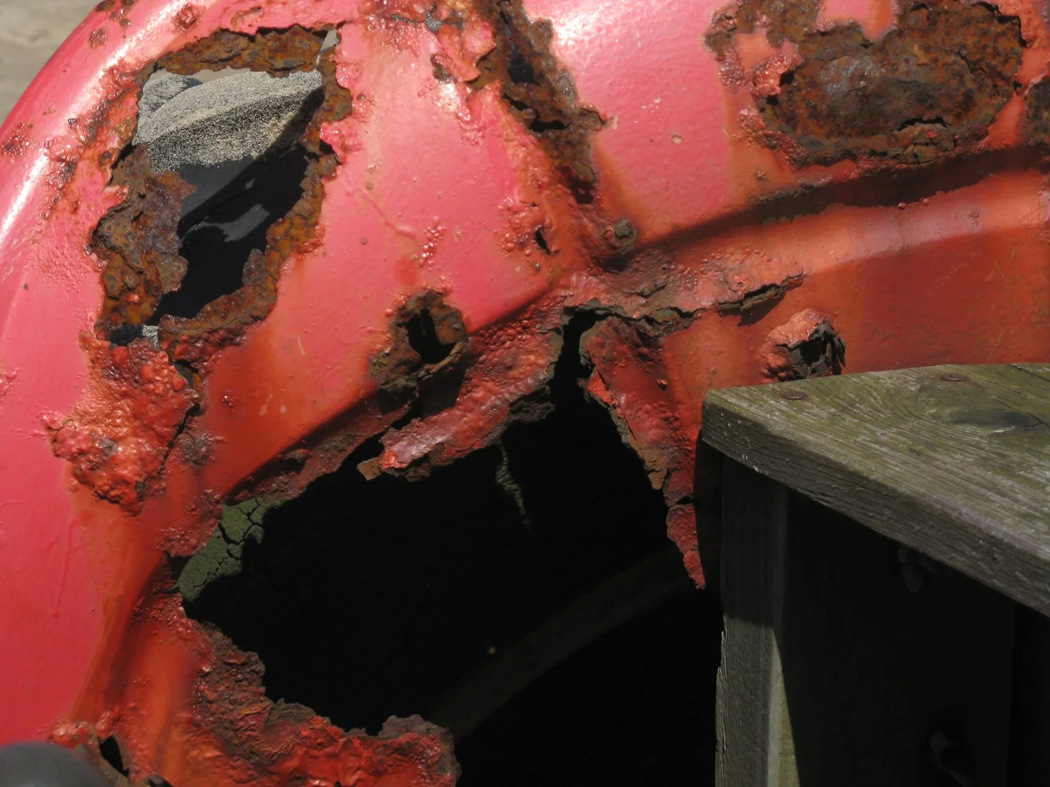  Ray's tractor at Rhosneigr beach, Anglesy, Wales.&nbsp; 2013 
