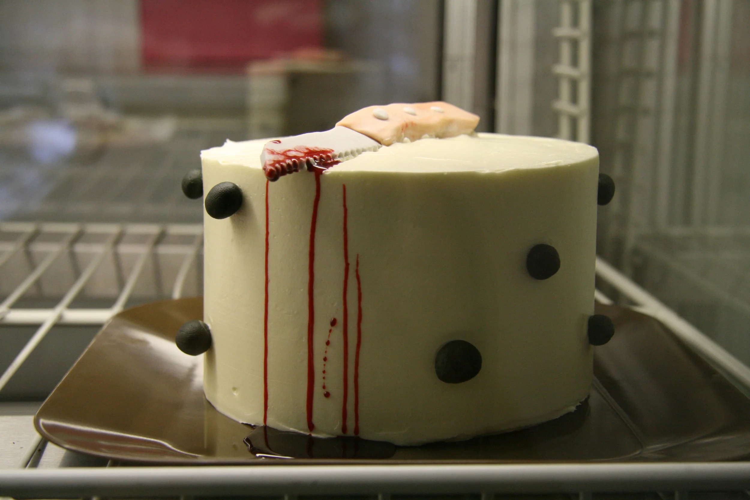 Deluxe Iowa Cakes Pastries and Breads