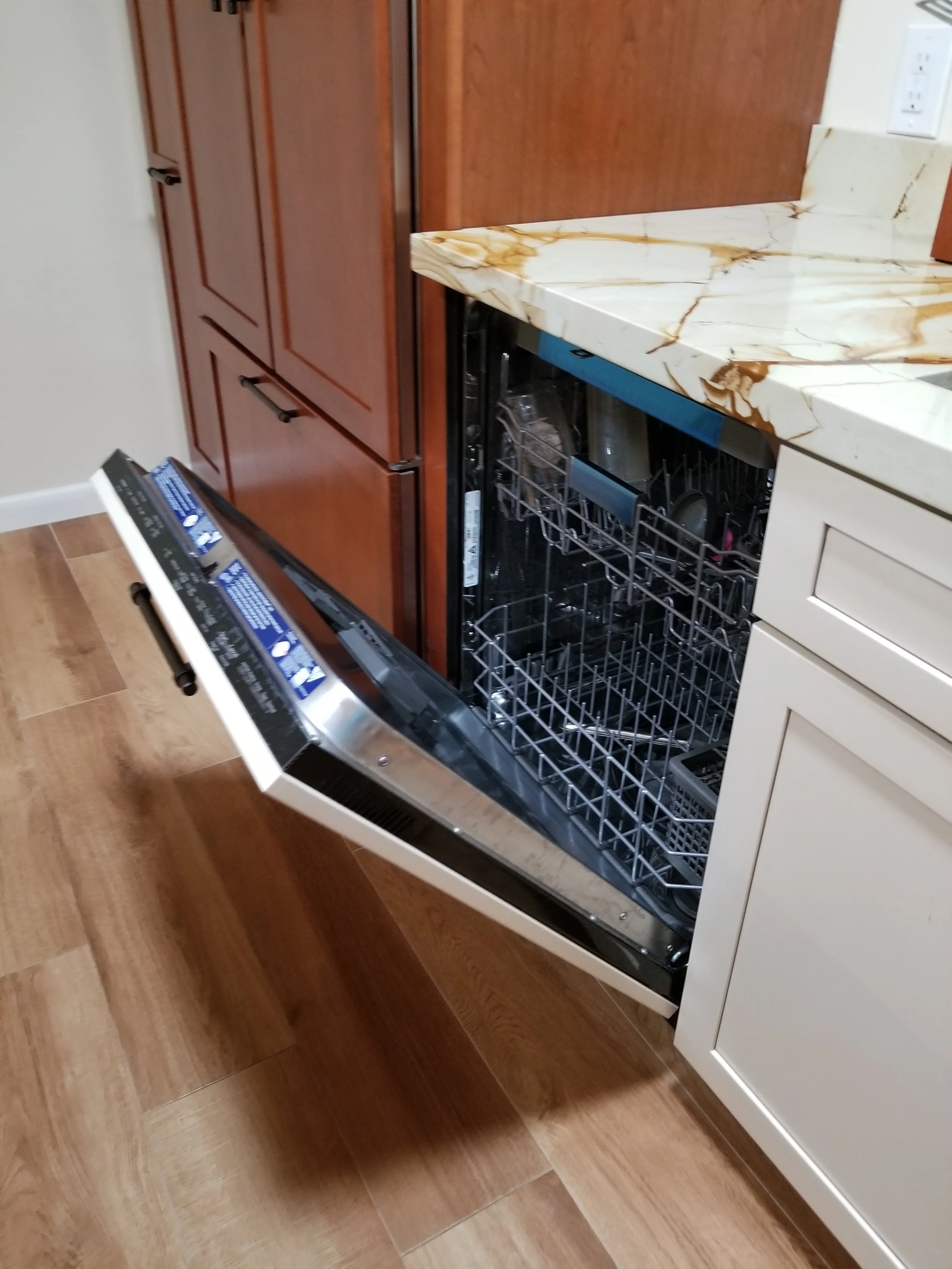 Two Toned Kitchen and Storage Solutions — Fournier custom Designs Inc.