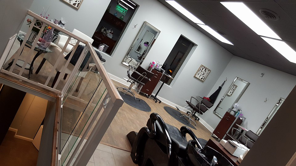 Take the stairs down to discover our lower floor and massage area. 