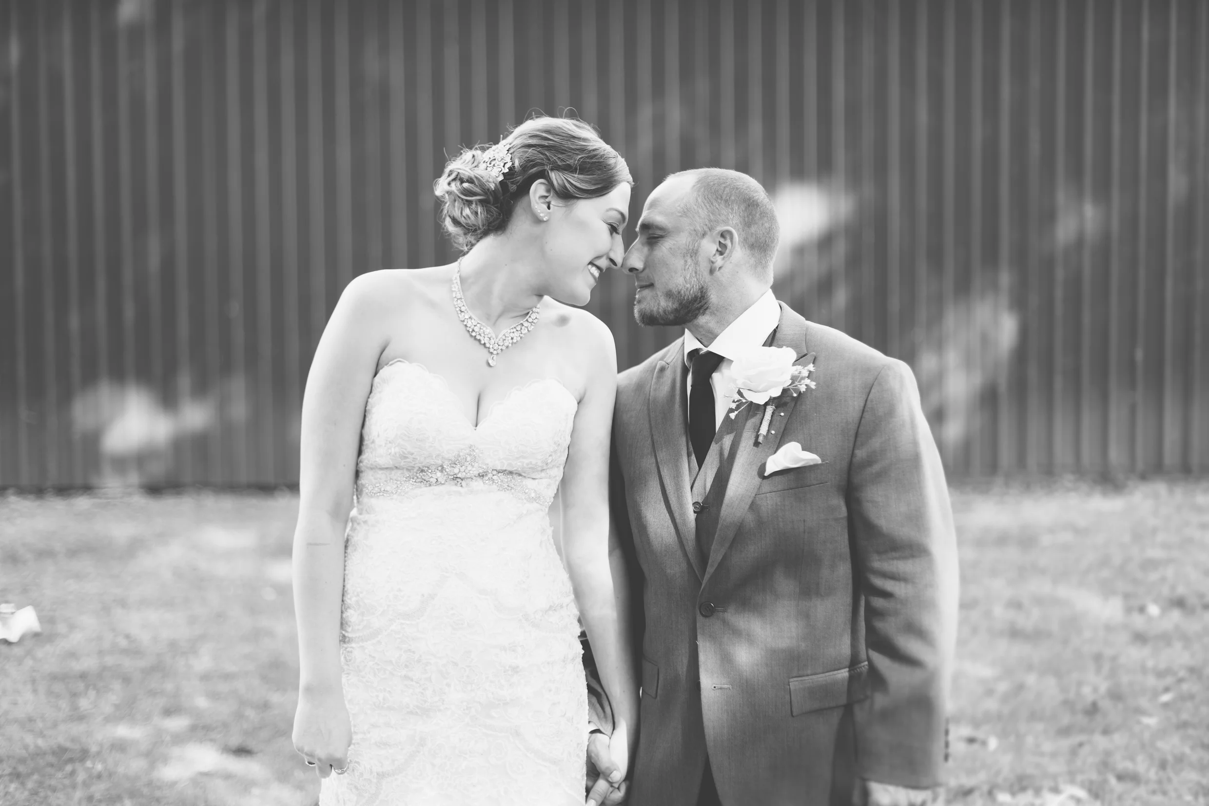 Cyber Monday - WEDDING SALE! - Columbus, Ohio Wedding Photographer
