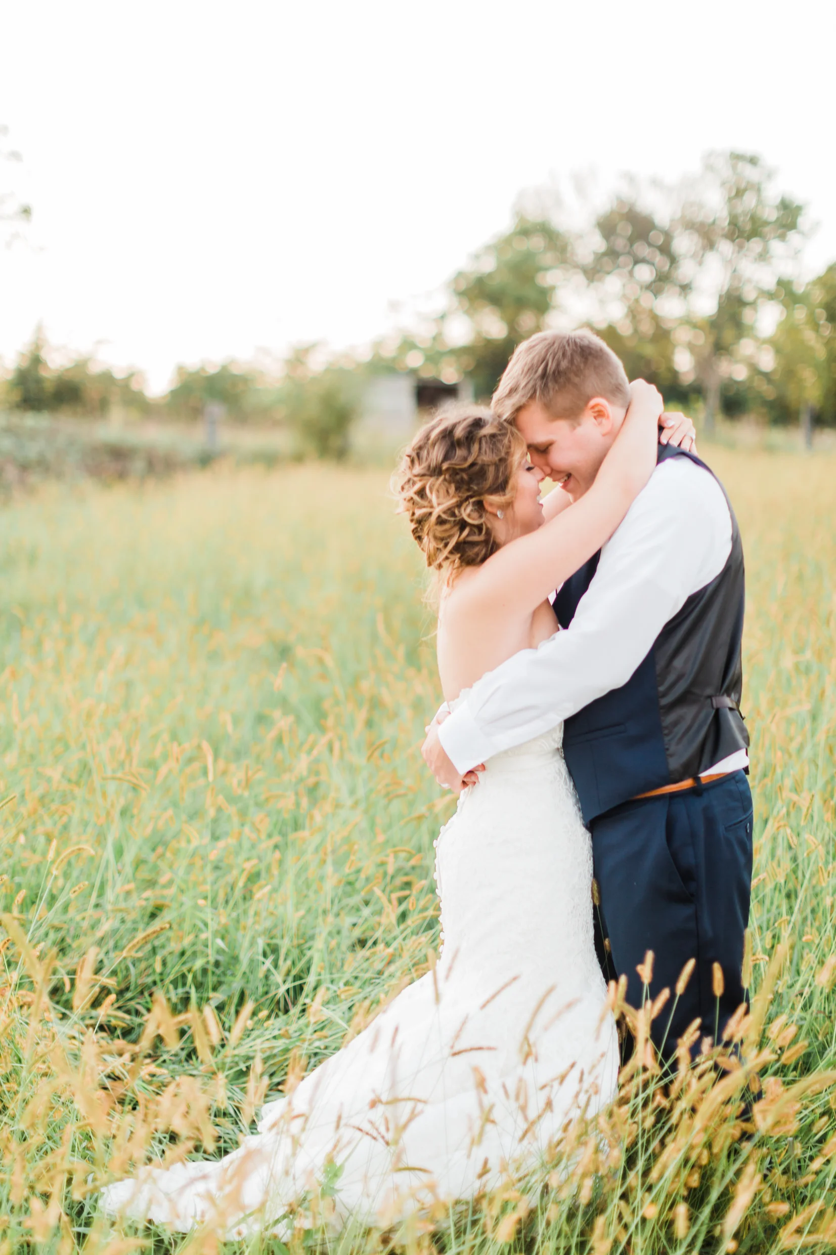 Megan & Cas say I do! - Blush Pink & Greenery Wedding - Columbus Ohio Wedding Photographer