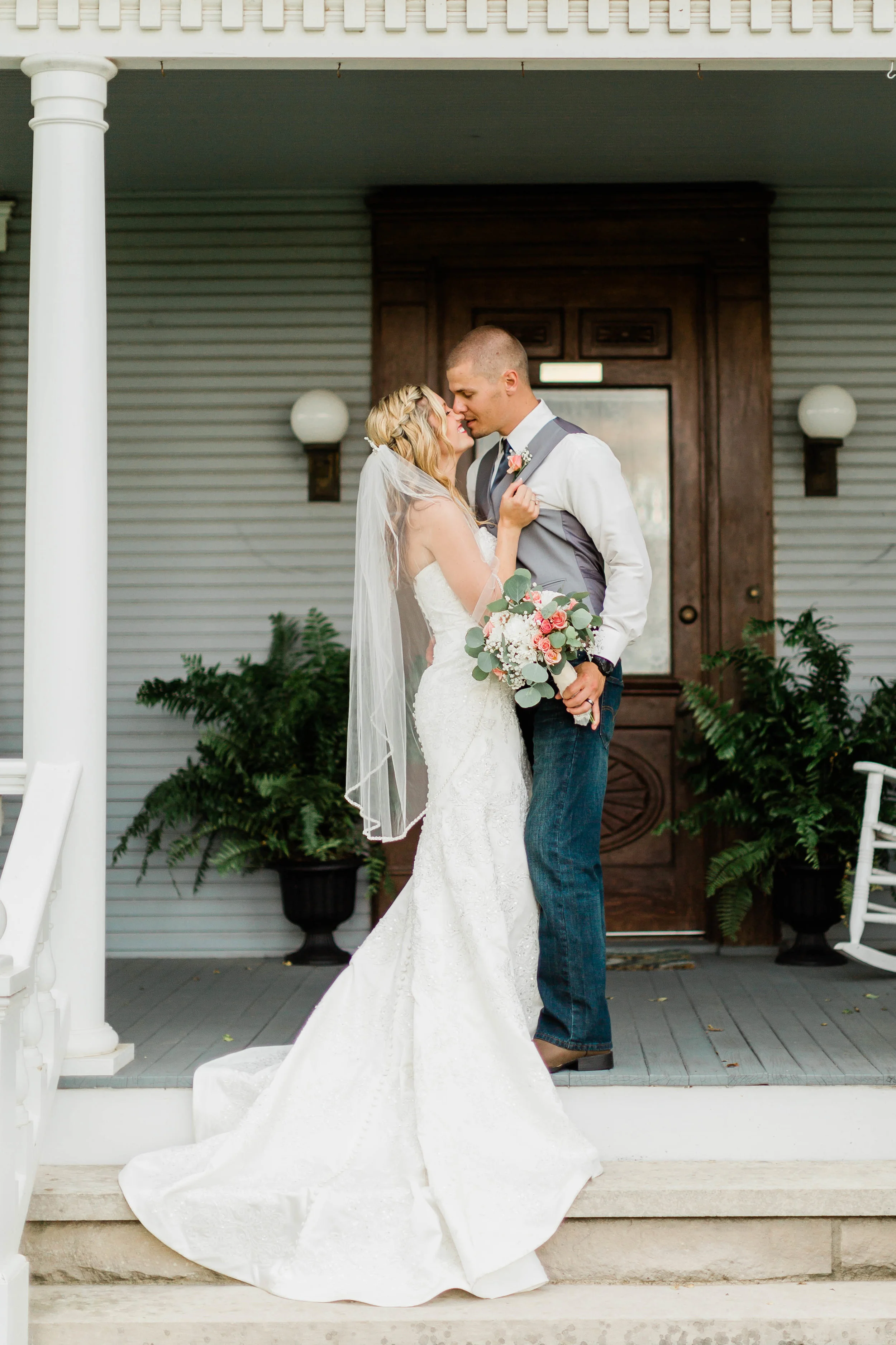 Alli & Jake - A Summer Wedding 