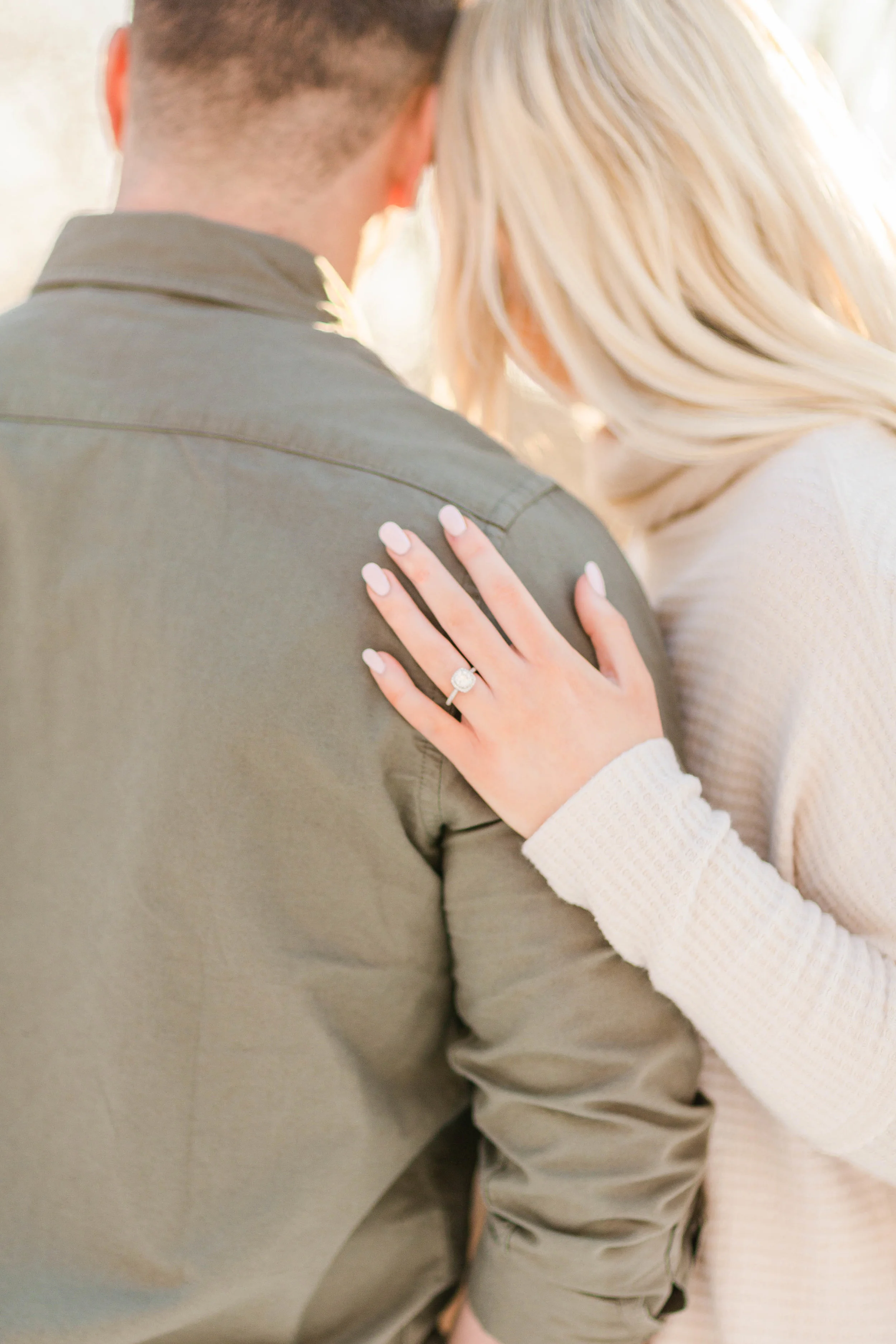 Morgan &amp; Dan - Scioto Audubon Metro Engagement Session - Columbus, Ohio Wedding Photographer