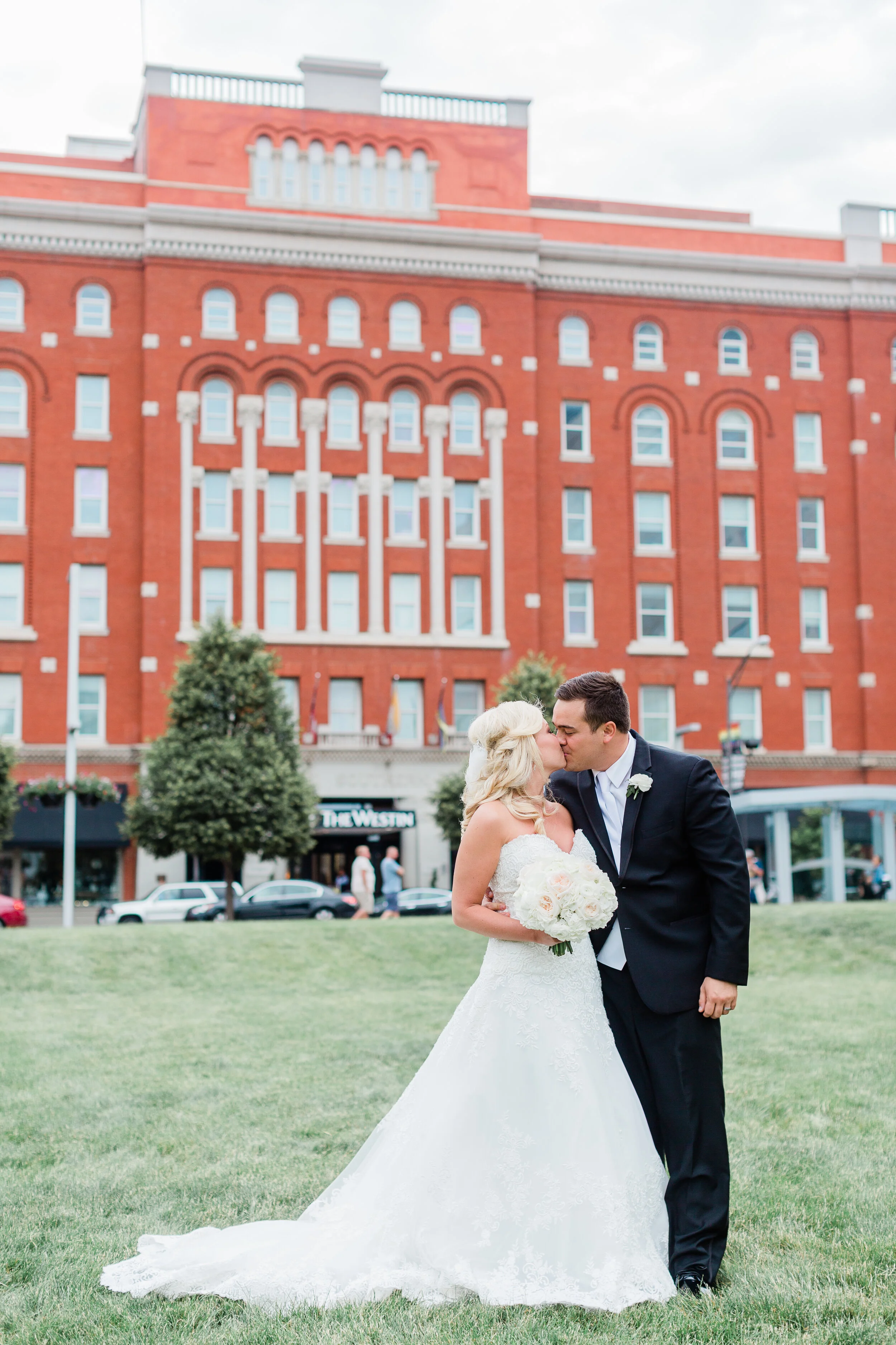 Lauren &amp; Griffen - The Westin Great Southern Columbus, Columbus Ohio Wedding