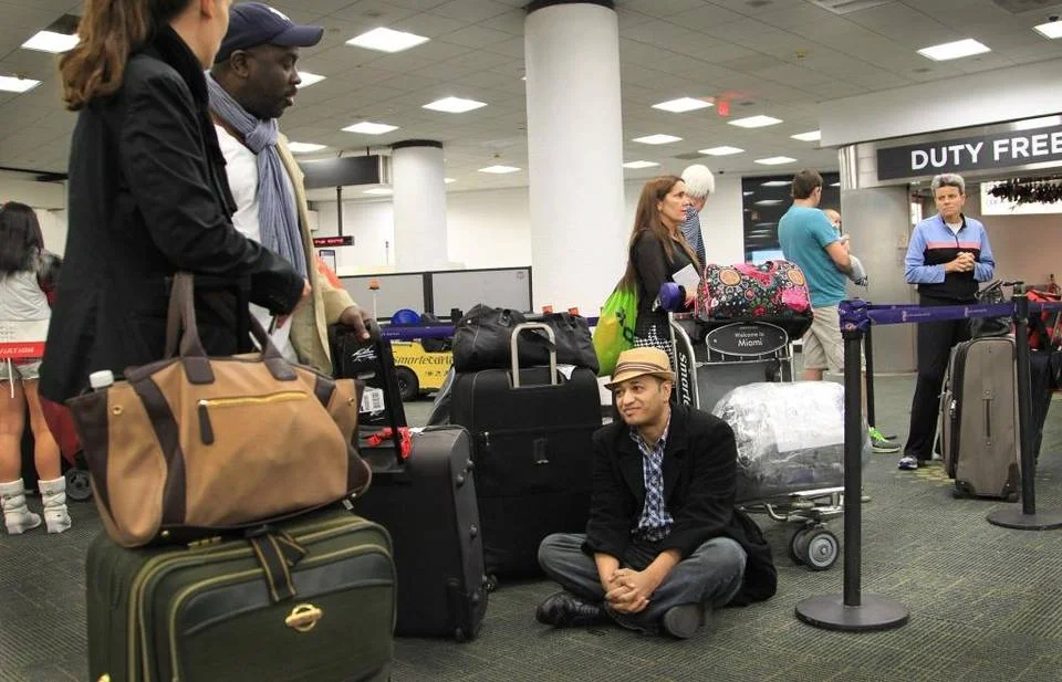 Banking Woes Ground Some Charter Flights To Cuba- Miami Herald (11/9/15)