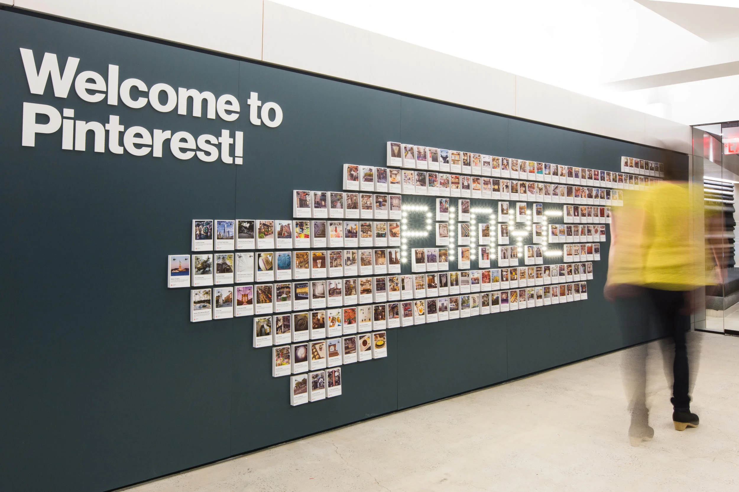 Magnetic letters allowed for the welcome message to change.