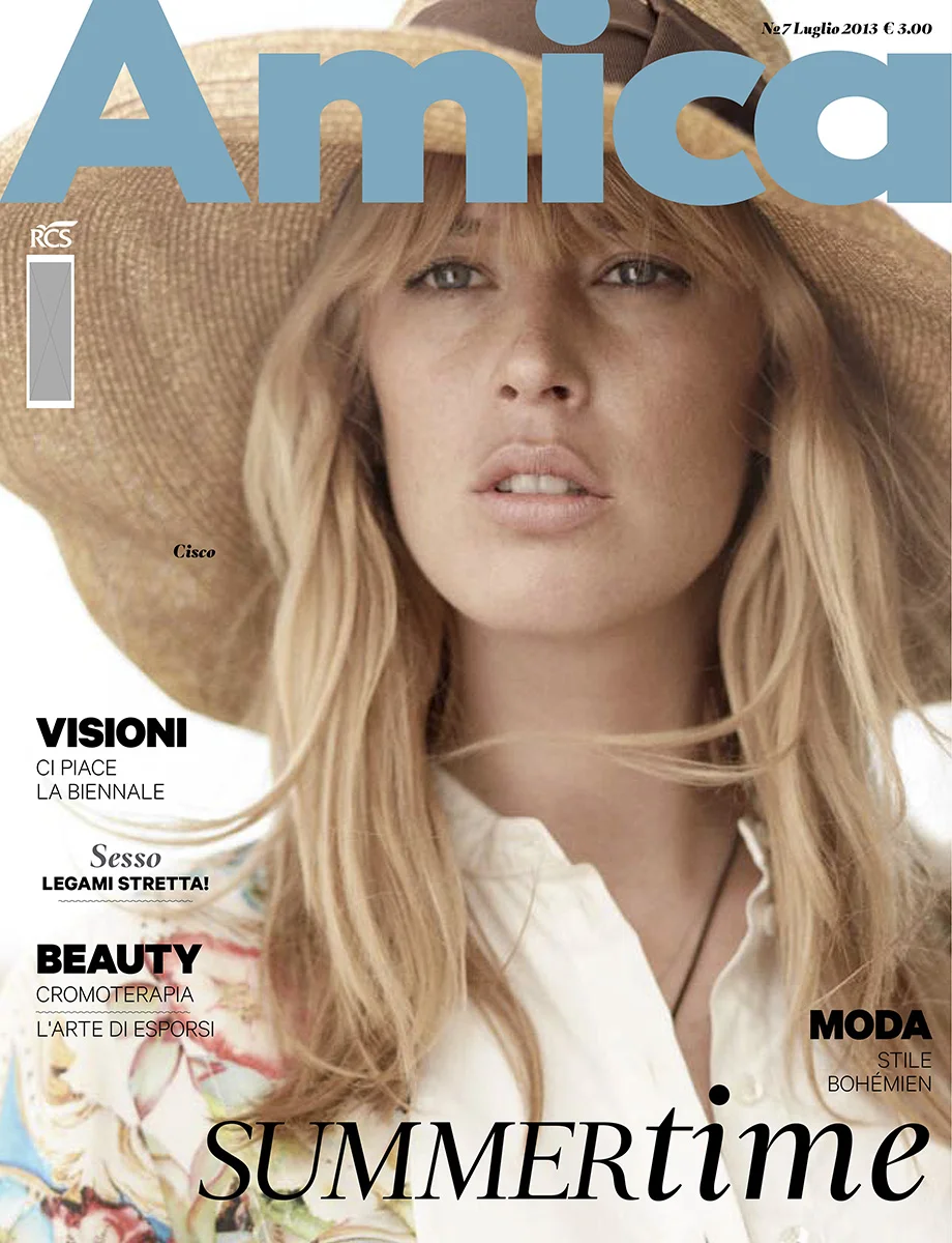 Amica_Beach_Cover.jpg