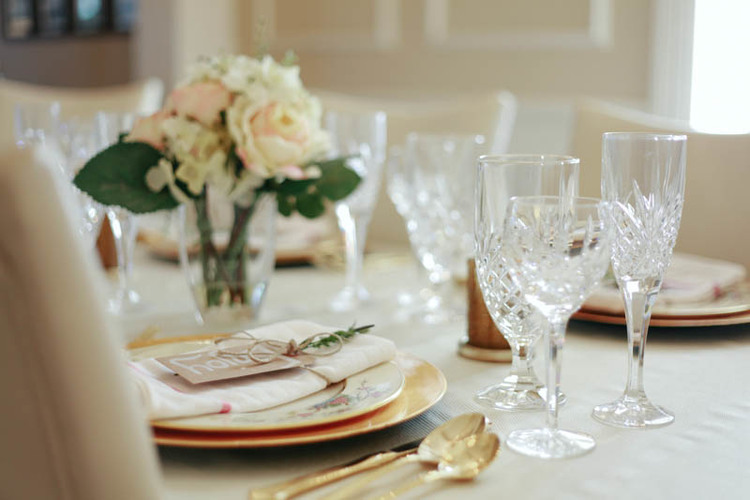 Let us help you celebrate a special occasion with our private dining options at The Jorgenson House.