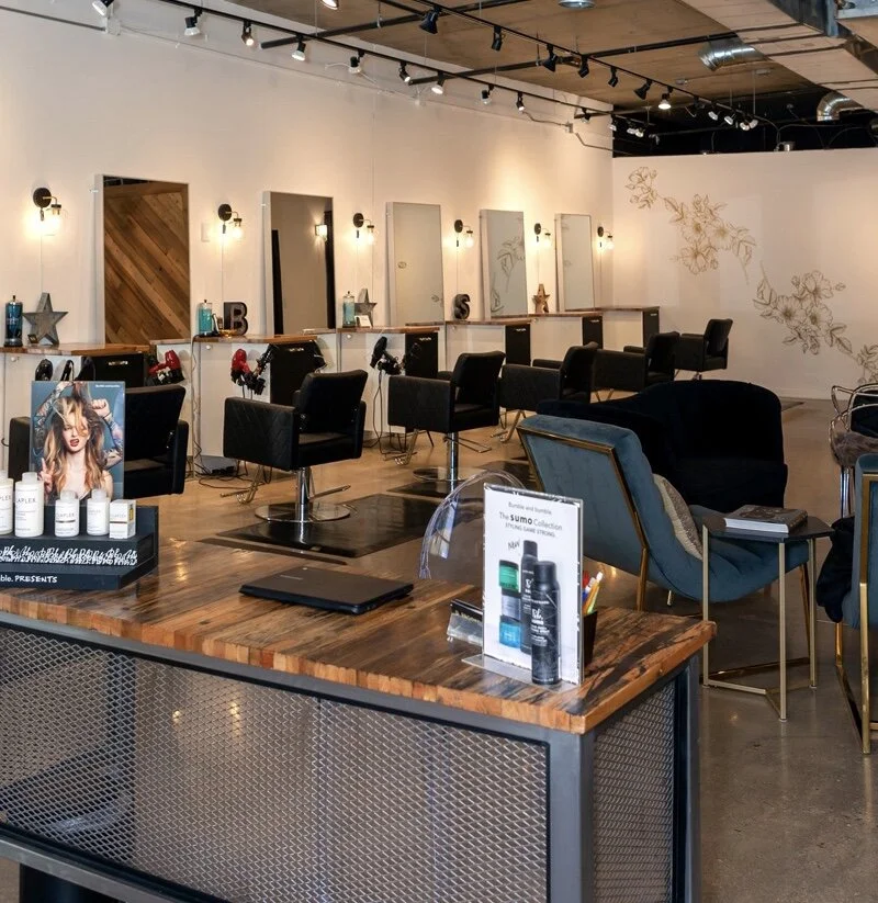 D Brooke Salon