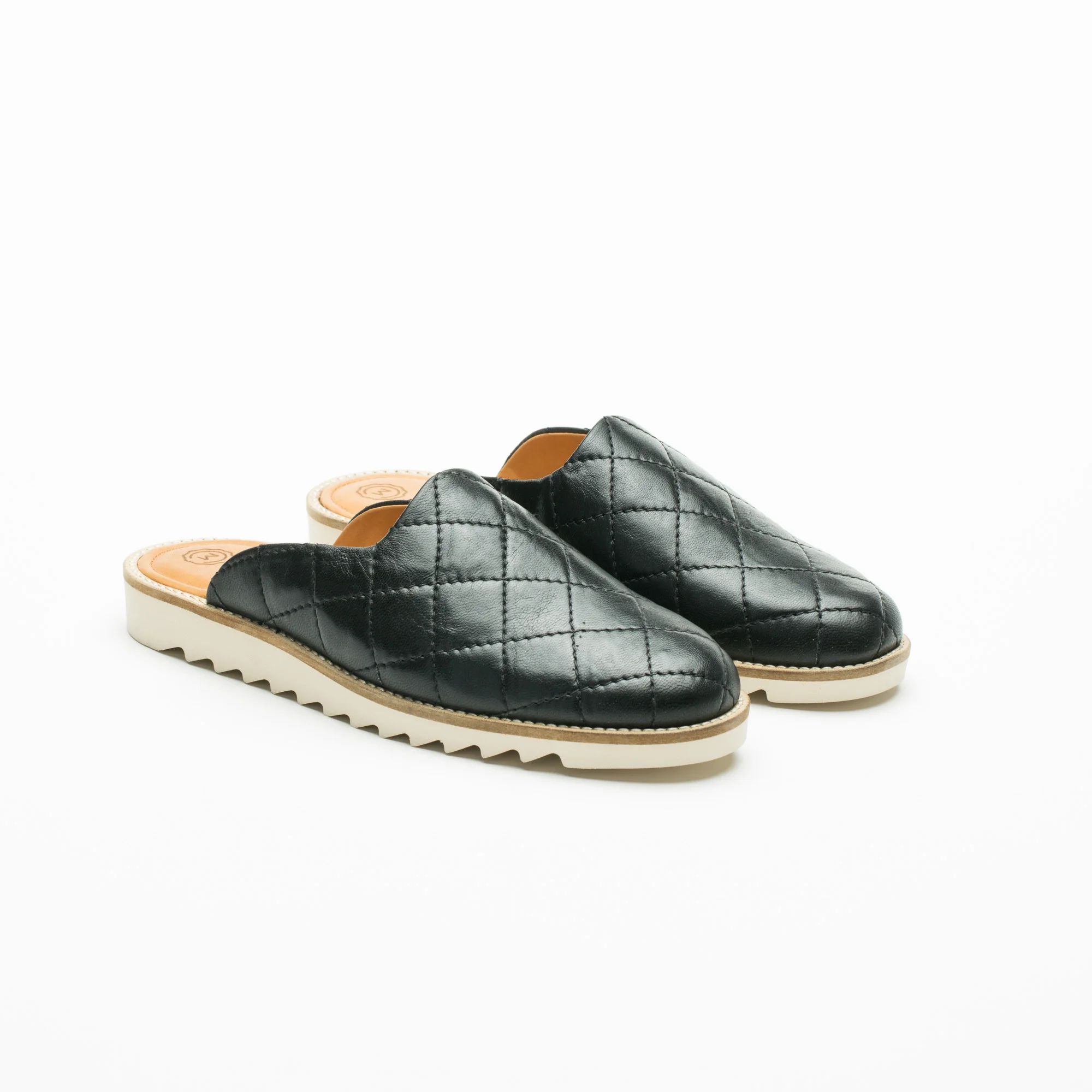 DOMINGO-CAMBON-BLACK-24339.jpg