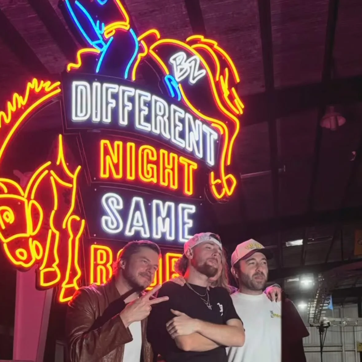 It's been a year filled with exciting projects, and this custom Neon Sign for @slaackproductions is one of our favorites. We designed and fabricated it to celebrate Bailey Zimmerman's new album, Different Night, Same Rodeo. After a night at a Barn Pa