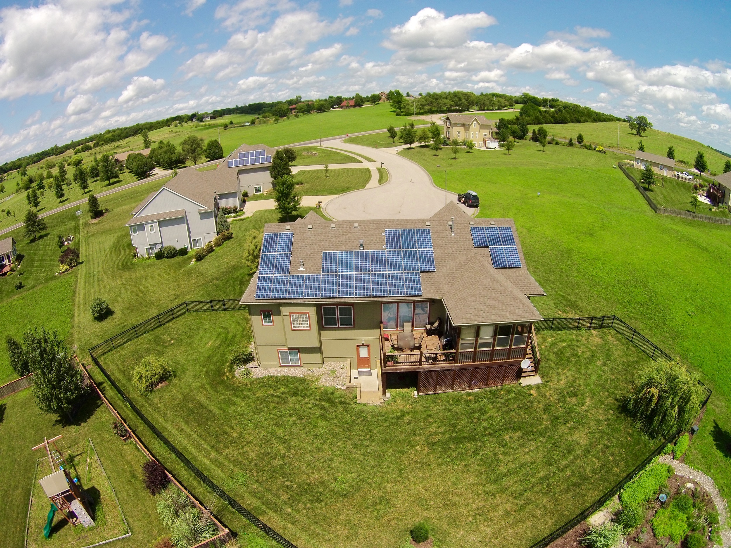 Residential solar array © 2015 Cromwell Environmental