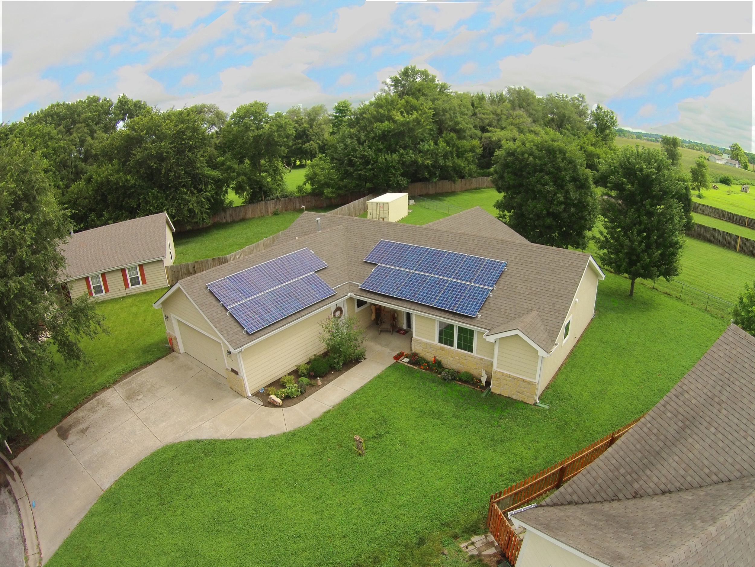 Residential solar array © 2015 Cromwell Environmental