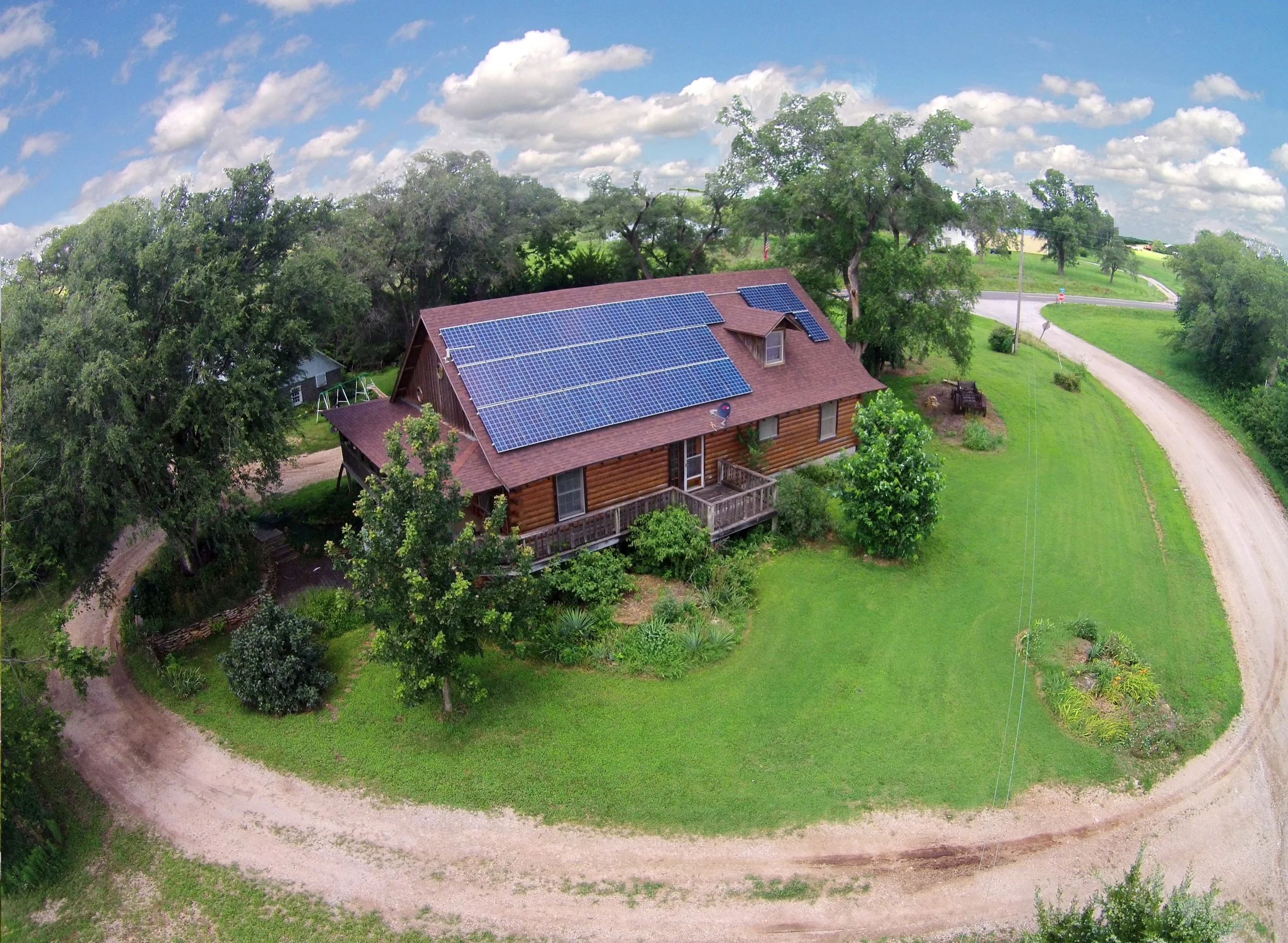 Residential solar array © 2015 Cromwell Environmental