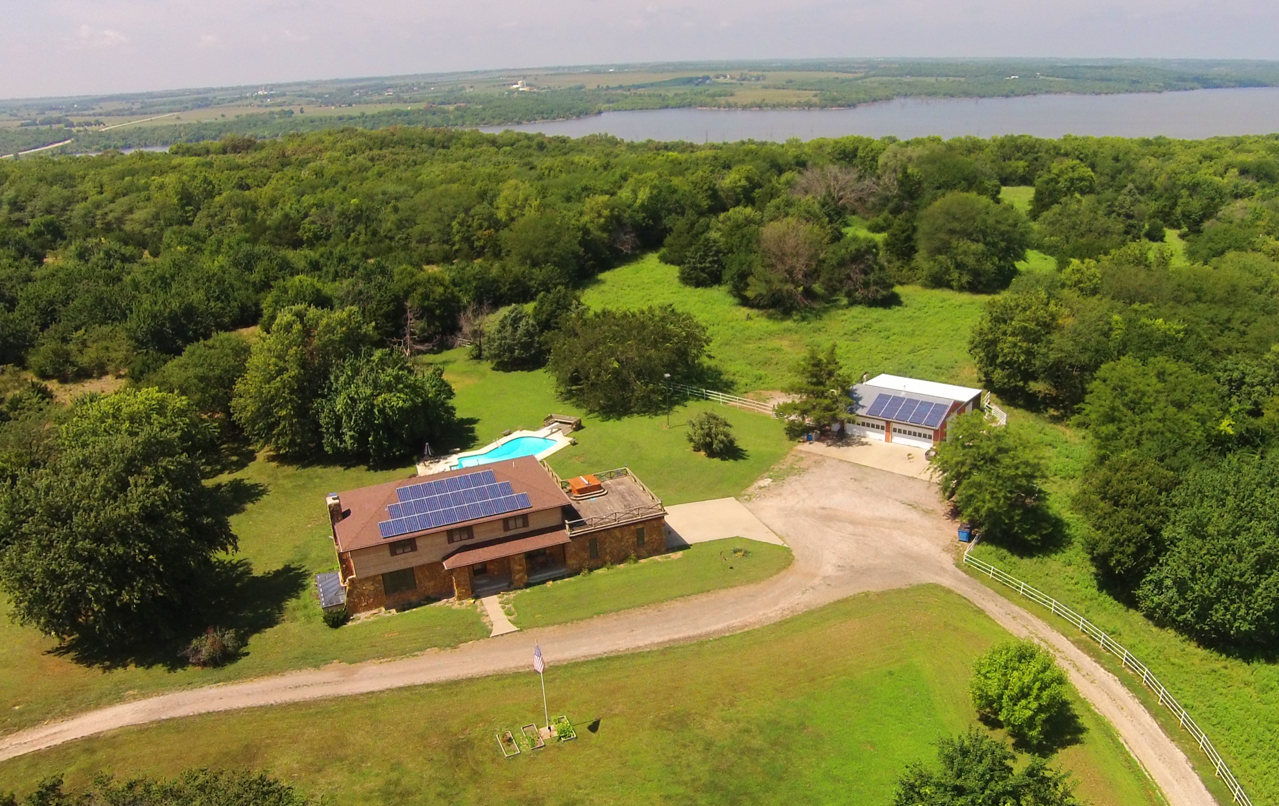 Residential solar array © 2015 Cromwell Environmental