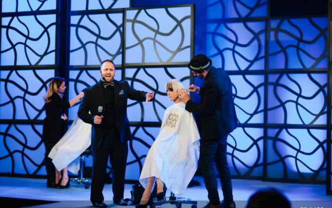 Hair techniques demonstration on the Main Stage 
